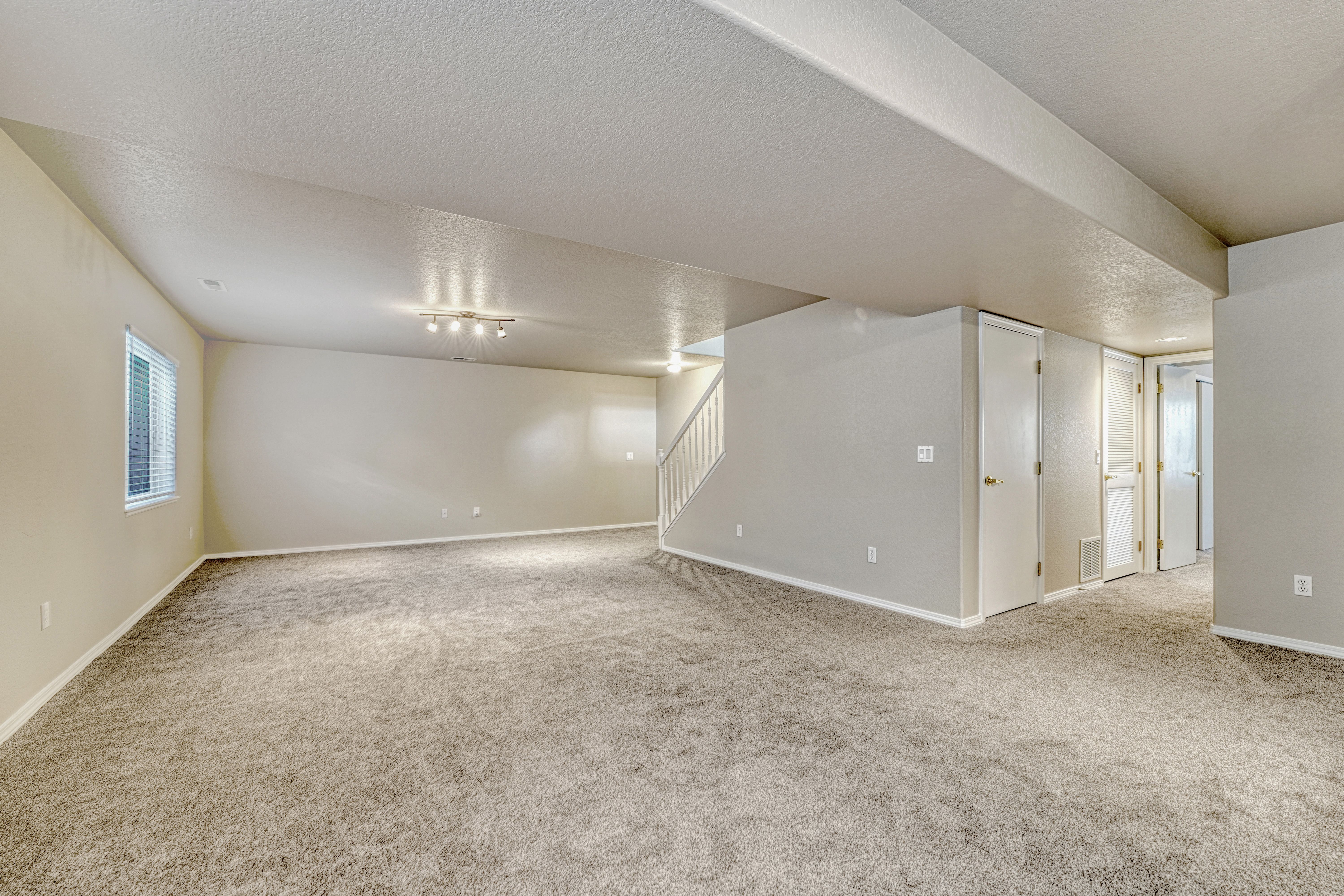  Move-In Ready Upgraded 5-Bed Gem - 物件實景