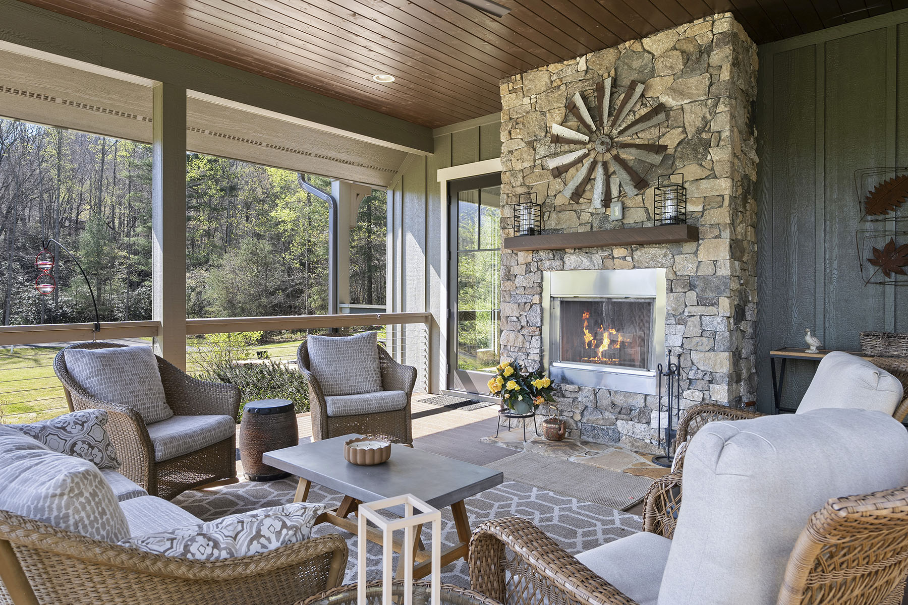  FAIRVIEW - 物件實景