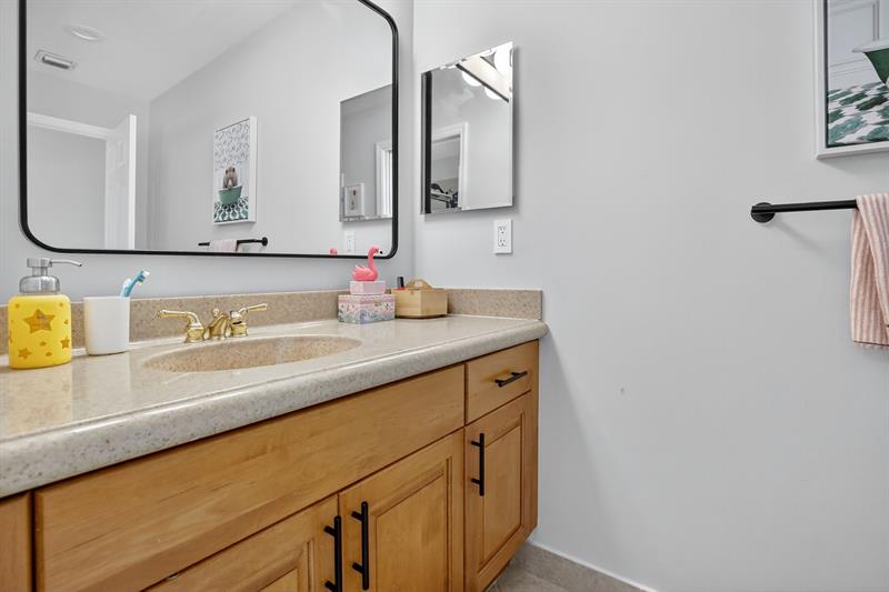 Miramar, Florida, 33027, United States, 5 Bedrooms Bedrooms, ,3 BathroomsBathrooms,Residential,For Sale,1987631