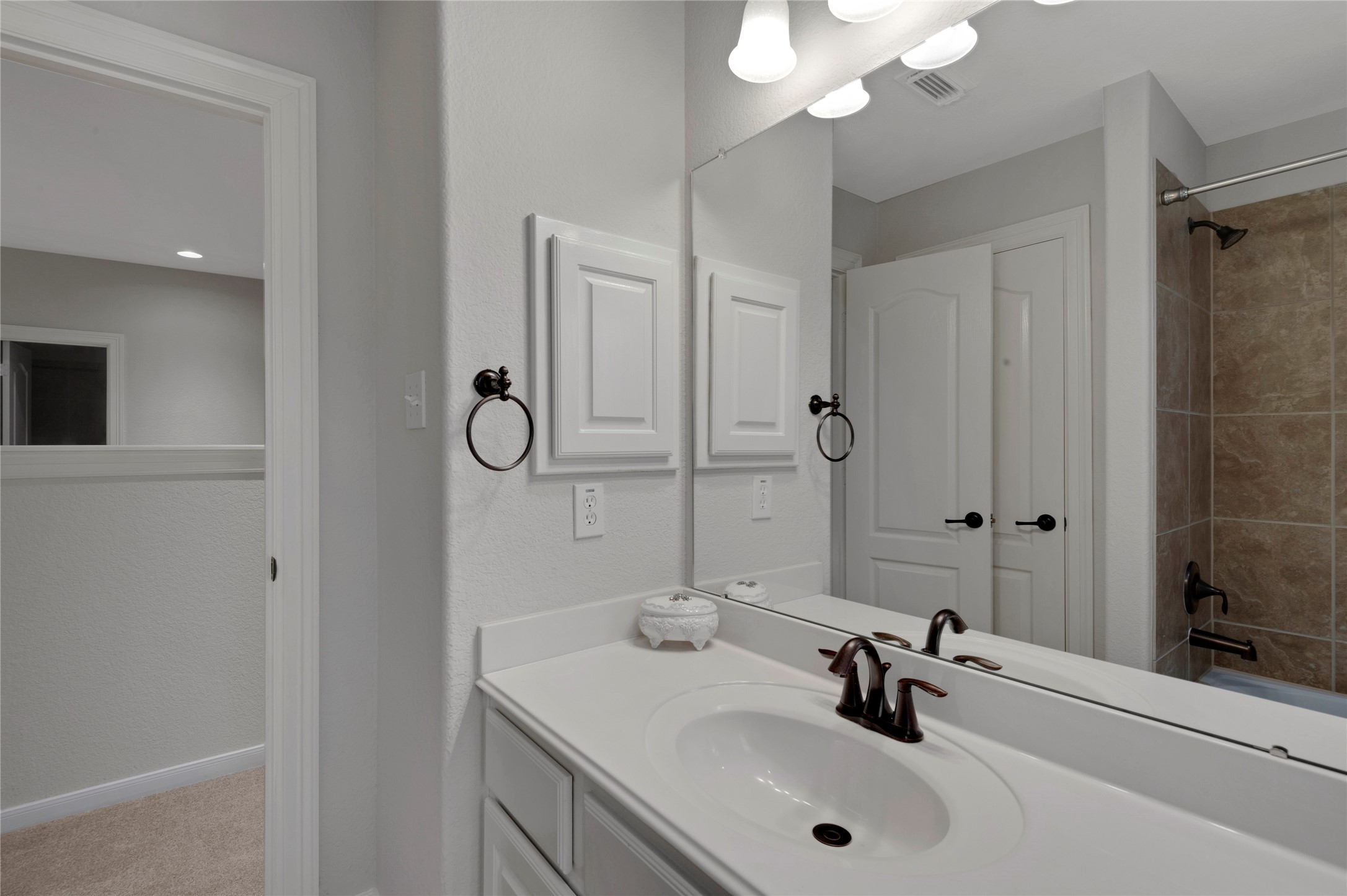 Spring, Texas, 77379, United States, 5 Bedrooms Bedrooms, ,4 BathroomsBathrooms,Residential,For Sale,1950811