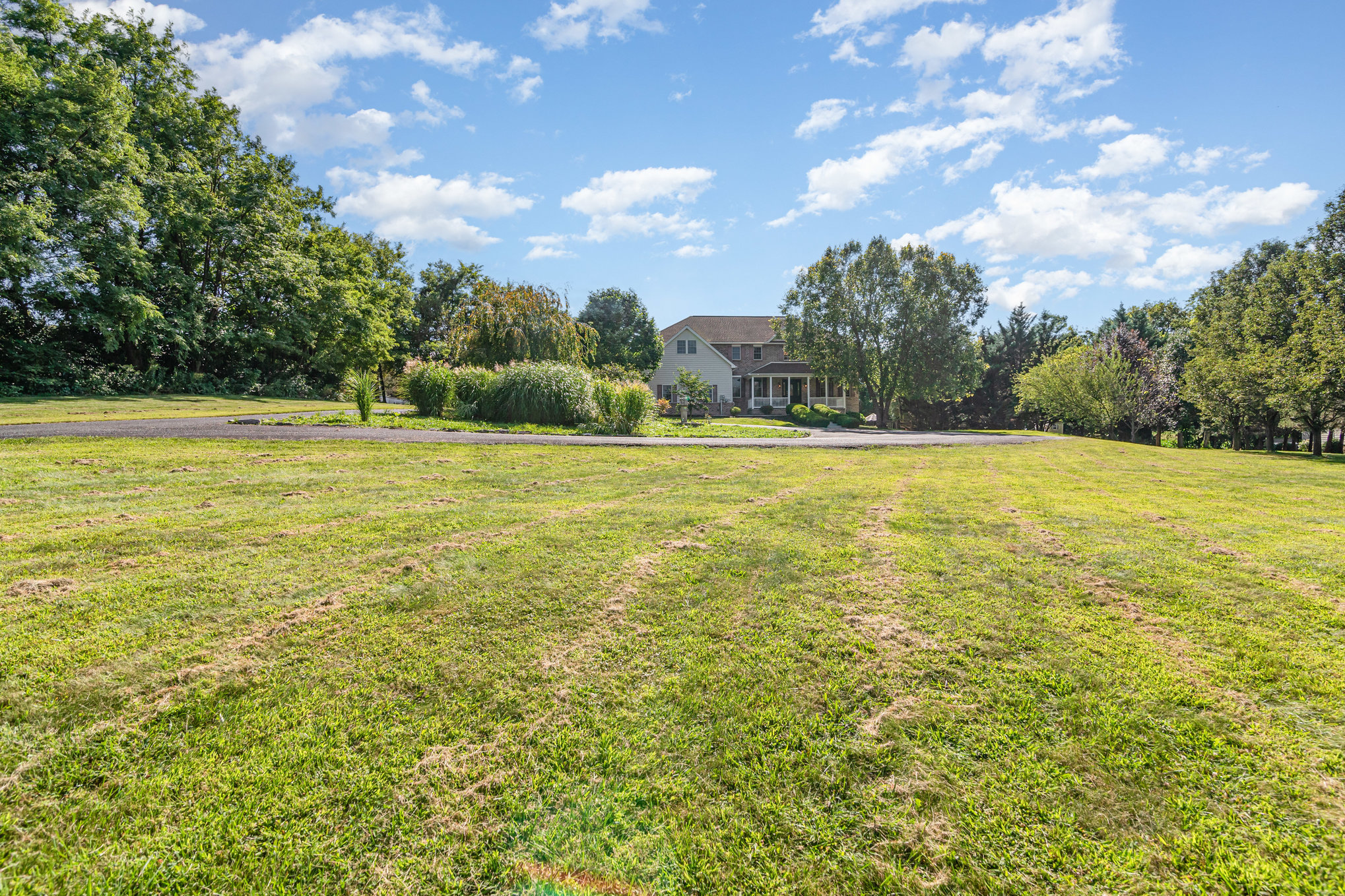 Carlisle, Pennsylvania, 17015, United States, 5 Bedrooms Bedrooms, ,6 BathroomsBathrooms,Residential,For Sale,1979964