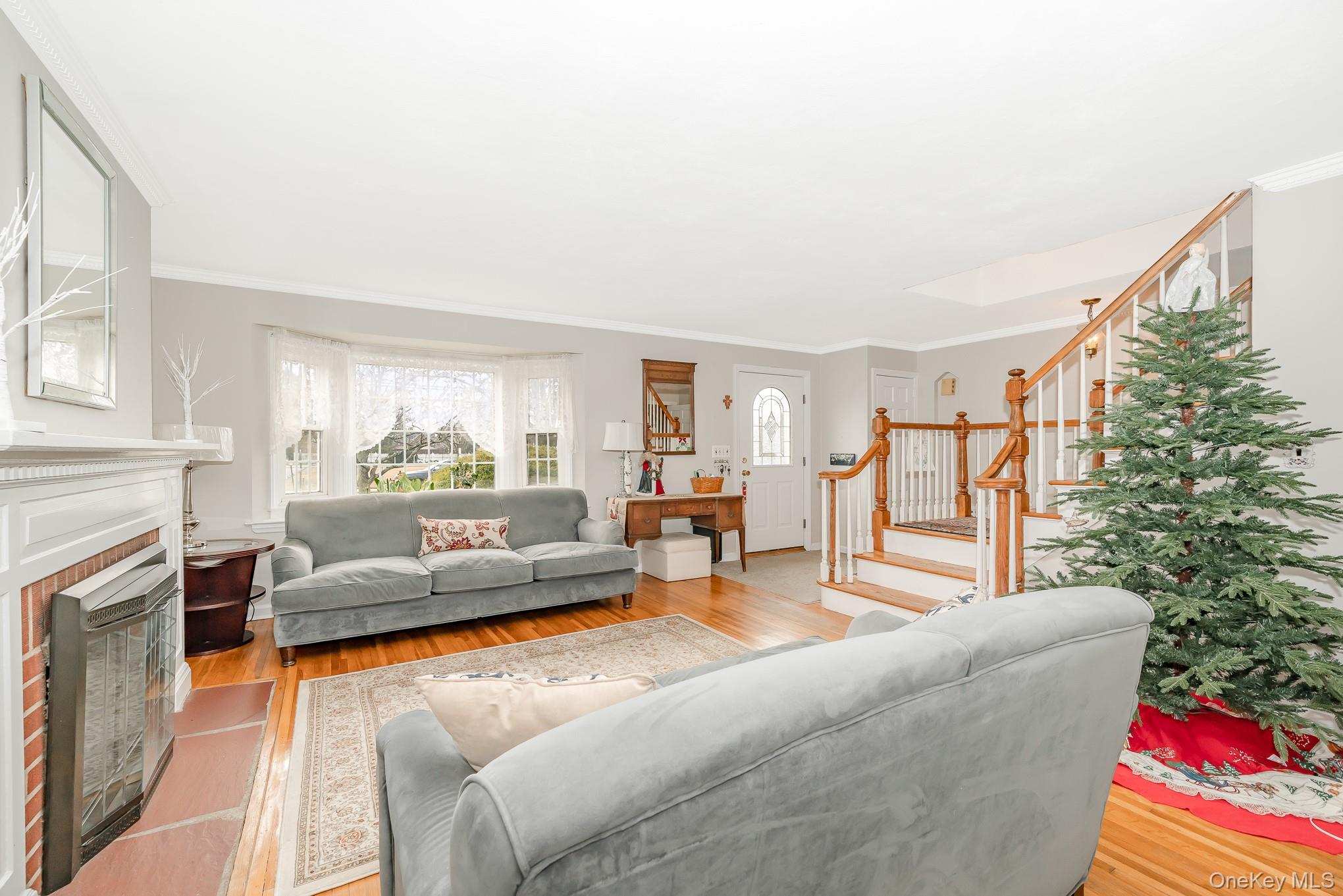 Seaford, New York, 11783, United States, 3 Bedrooms Bedrooms, ,2 BathroomsBathrooms,Residential,For Sale,2005849