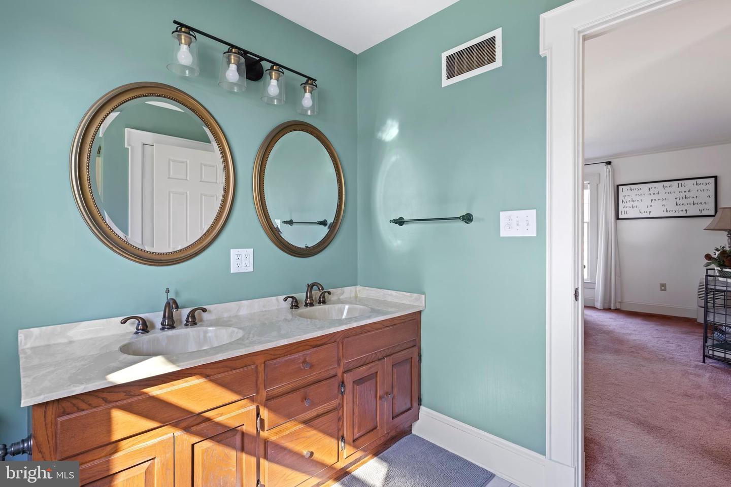 Salisbury, Maryland, 21804, United States, 4 Bedrooms Bedrooms, ,3 BathroomsBathrooms,Residential,For Sale,1996971