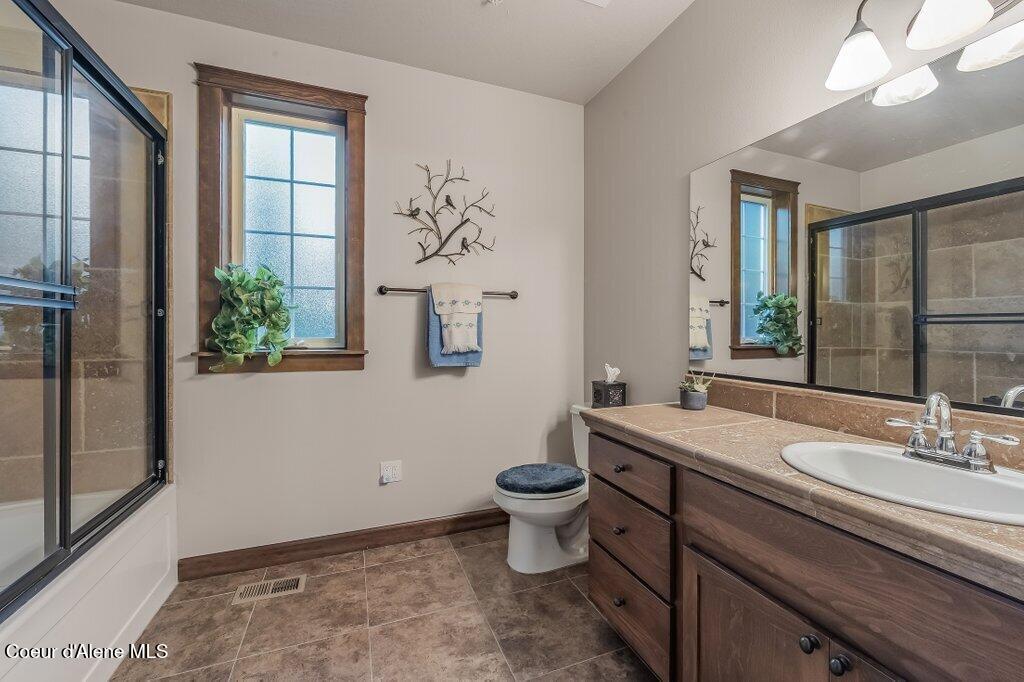 Coeur D'alene, Idaho, 83814, United States, 2 Bedrooms Bedrooms, ,Residential,For Sale,1998206