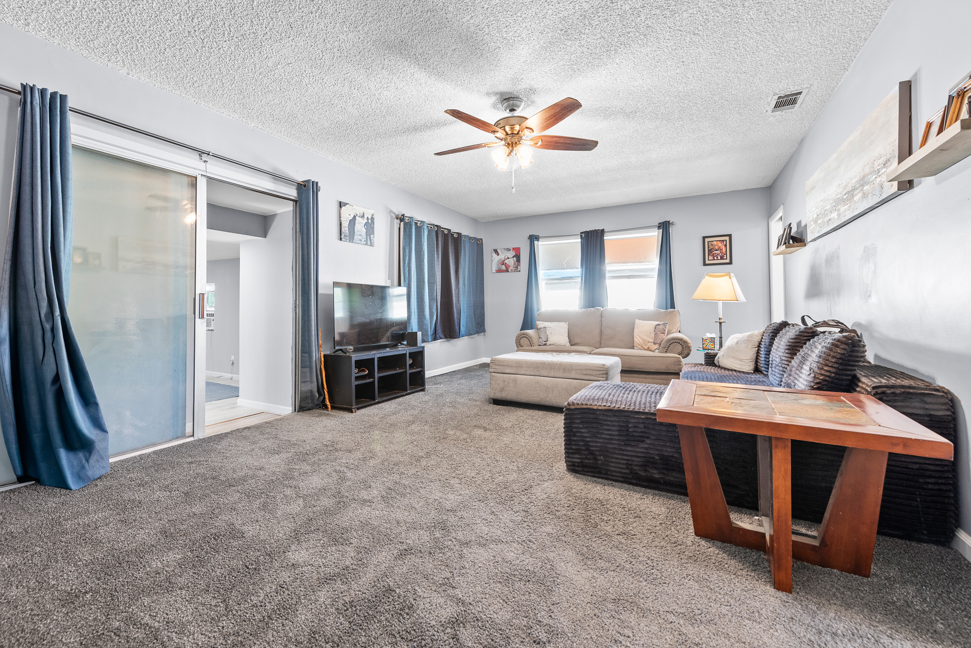  4734 Sierra Street, Riverside, CA 92504 - 物件實景