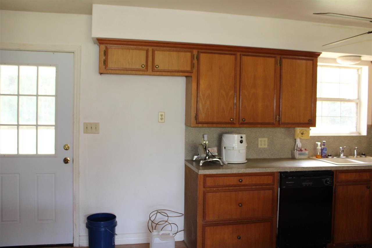 Jacksonville, Texas, 75766, United States, 2 Bedrooms Bedrooms, ,1 BathroomBathrooms,Residential,For Sale,1984164