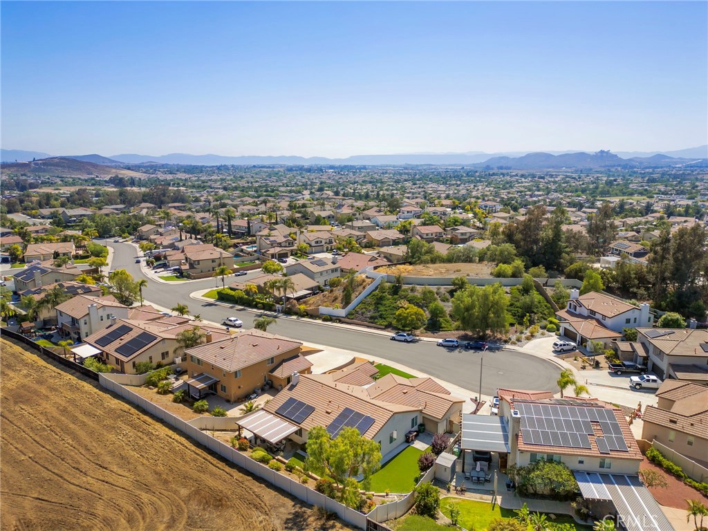 Winchester, California, 92596, United States, 4 Bedrooms Bedrooms, ,3 BathroomsBathrooms,Residential,For Sale,2048352