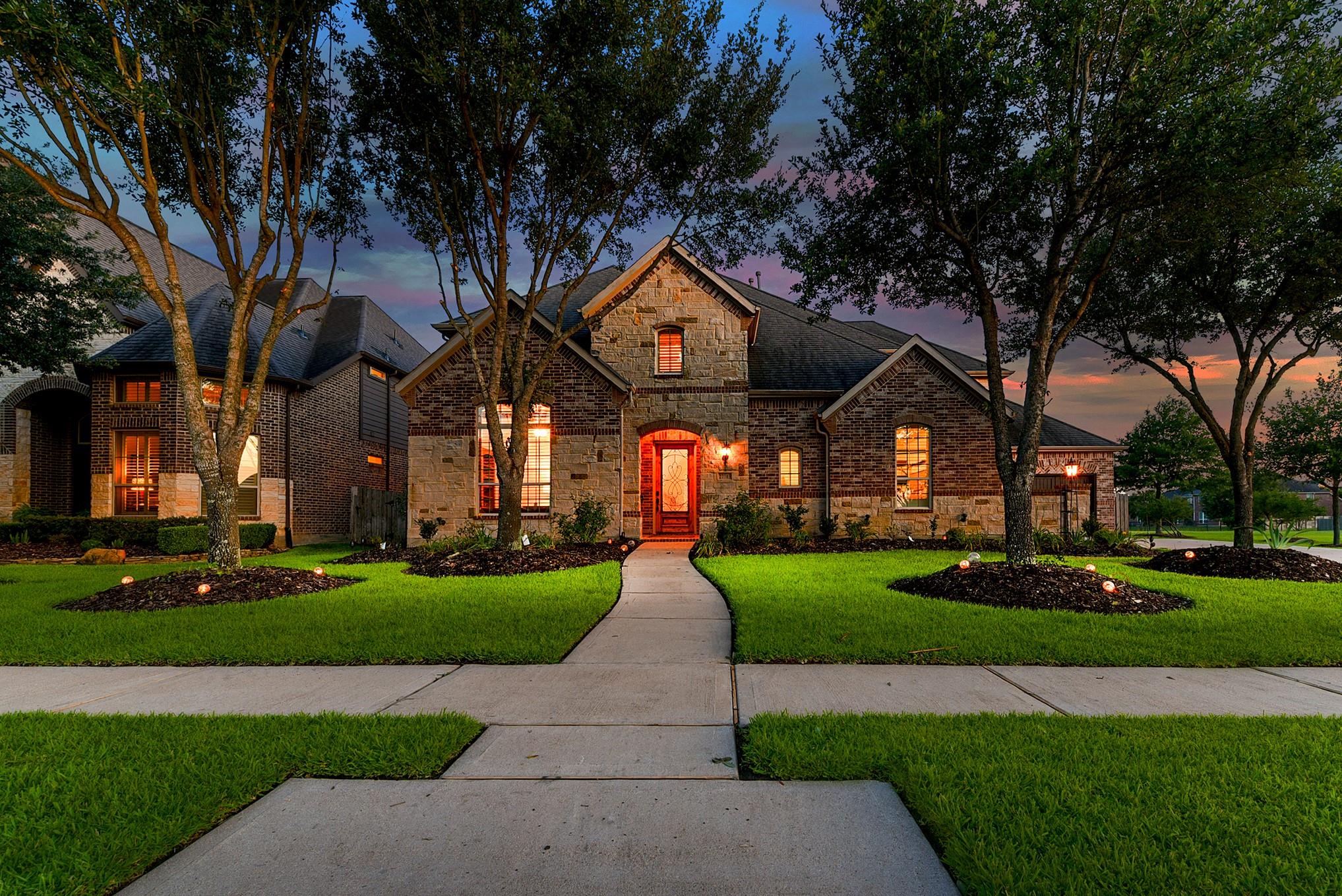 Katy, Texas, 77494, United States, 5 Bedrooms Bedrooms, ,5 BathroomsBathrooms,Residential,For Sale,1974664