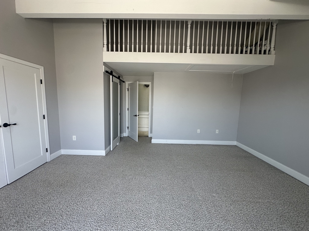 Quincy, Massachusetts, 02171, United States, 2 Bedrooms Bedrooms, ,3 BathroomsBathrooms,Residential,For Sale,1866744