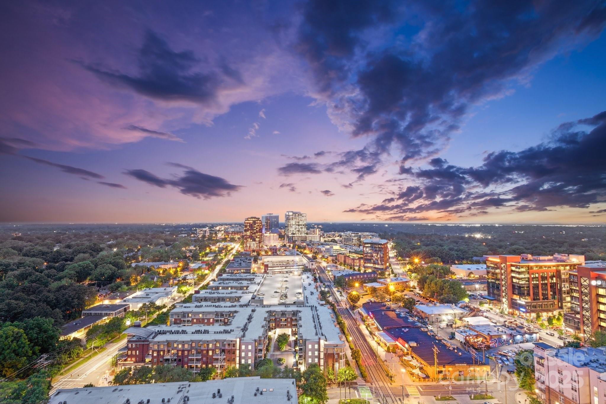 Charlotte, North Carolina, 28203, United States, 2 Bedrooms Bedrooms, ,2 BathroomsBathrooms,Residential,For Sale,1794161
