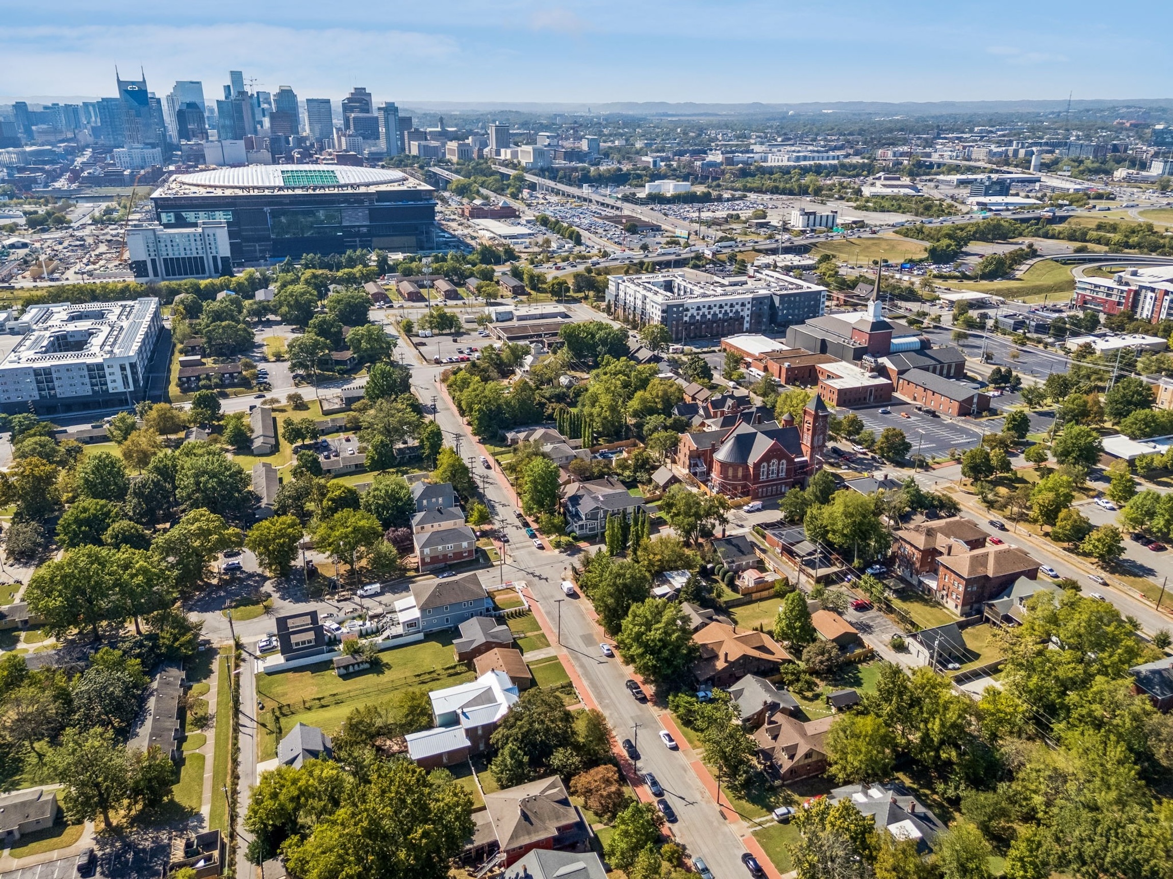  611 Fatherland St, Nashville, TN, 37206 - 物件實景