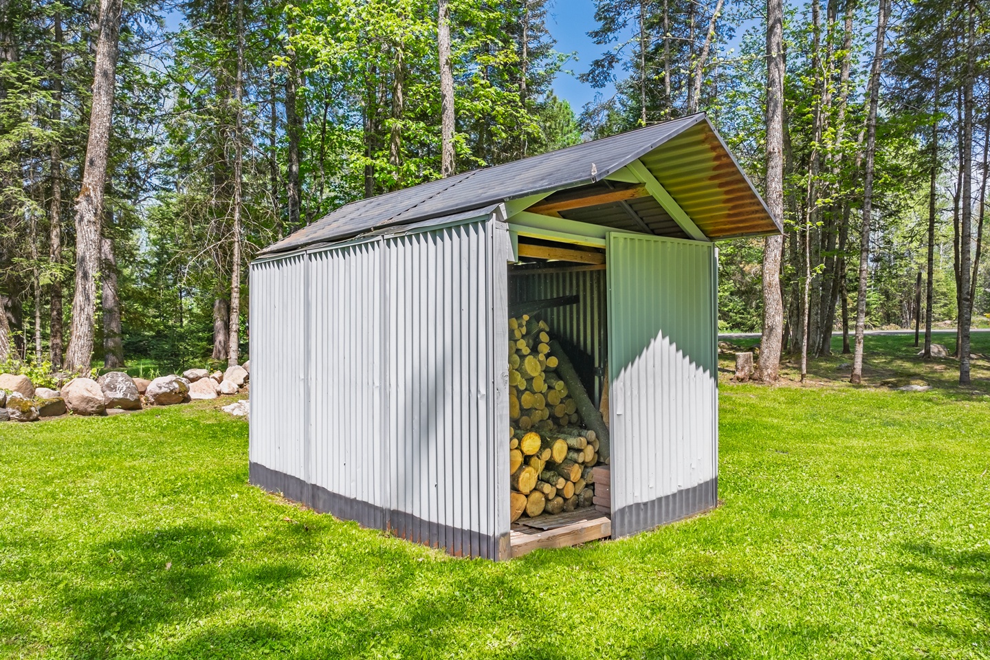 Oma, Wisconsin, 54534, United States, 2 Bedrooms Bedrooms, ,1 BathroomBathrooms,Residential,For Sale,2048309