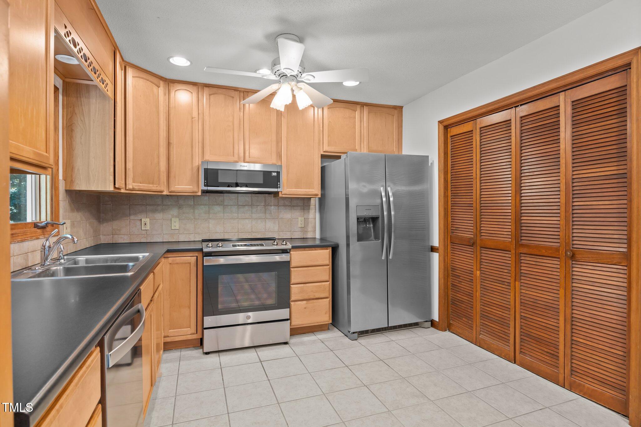 Raleigh, North Carolina, 27614, United States, 3 Bedrooms Bedrooms, ,2 BathroomsBathrooms,Residential,For Sale,1891856