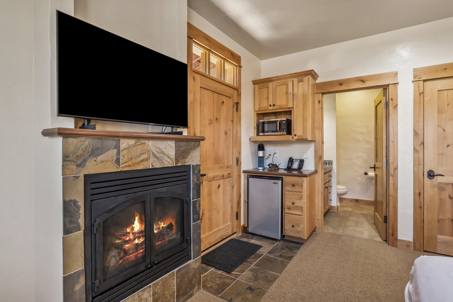 Powell Butte, Oregon, 97753, United States, 3 Bedrooms Bedrooms, ,4 BathroomsBathrooms,Residential,For Sale,1917768