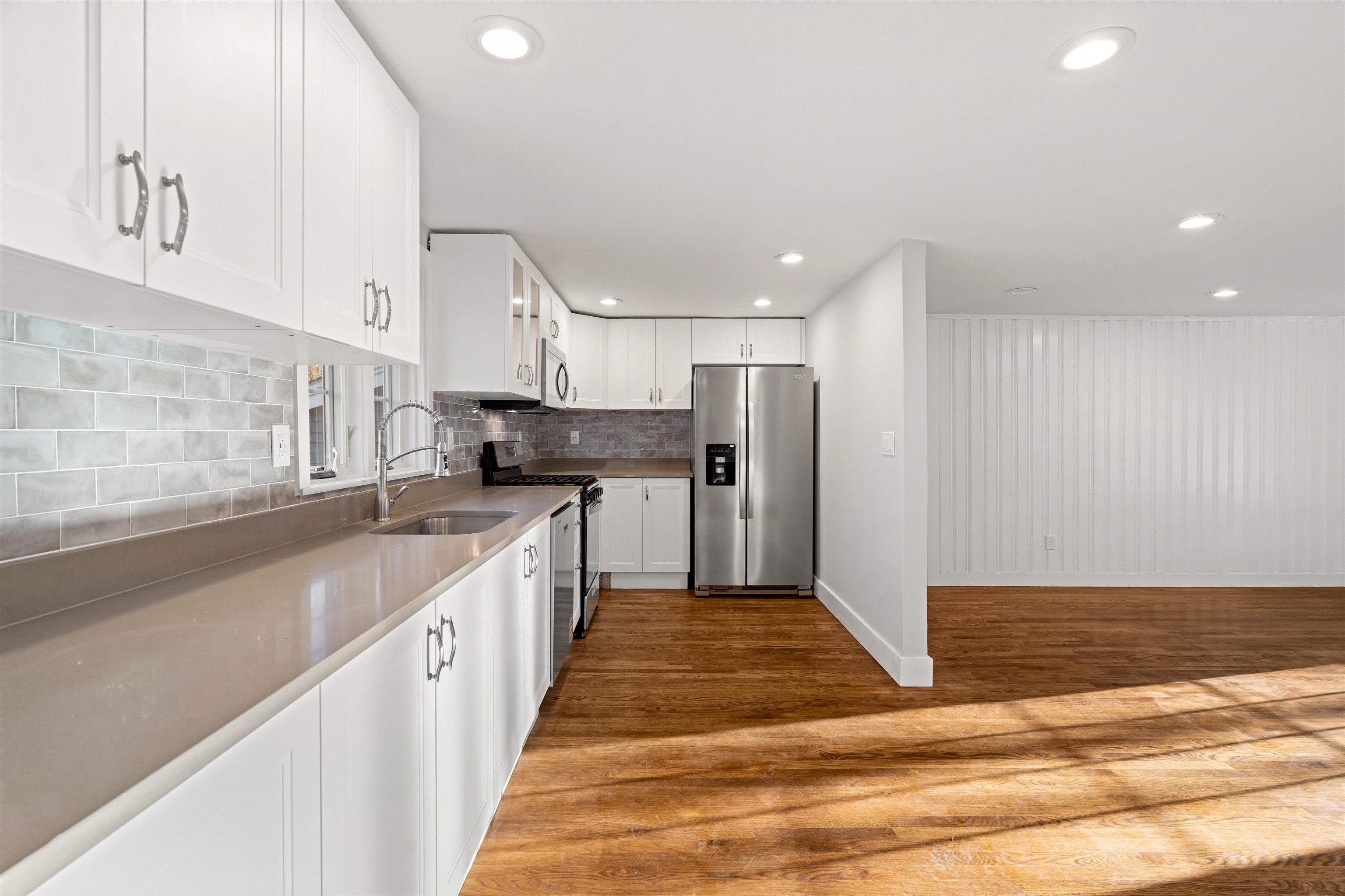 Concord, New Hampshire, 03303, United States, 4 Bedrooms Bedrooms, ,1 BathroomBathrooms,Residential,For Sale,1988375