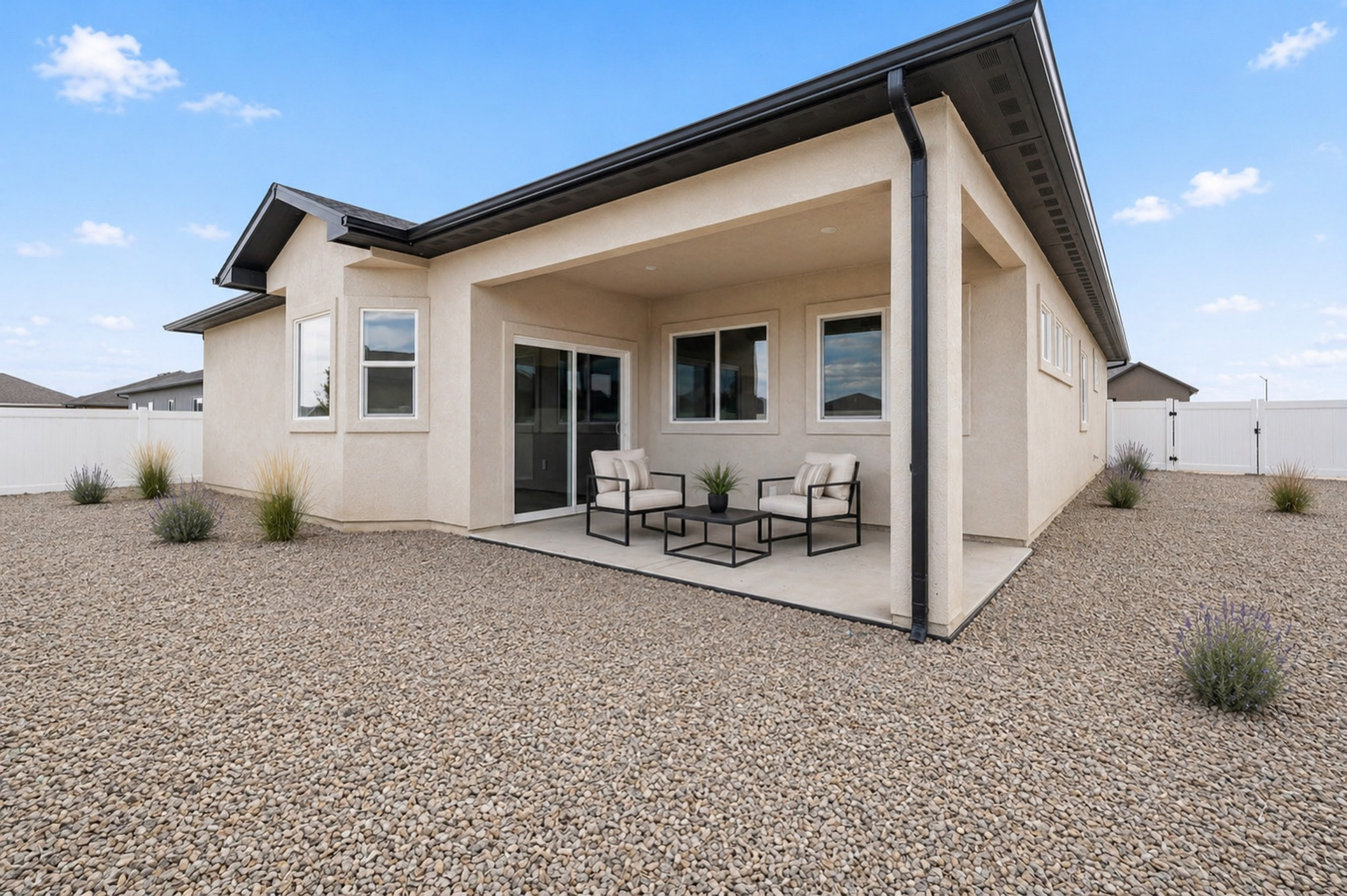  Brand New Home in North Delta Community - 物件實景