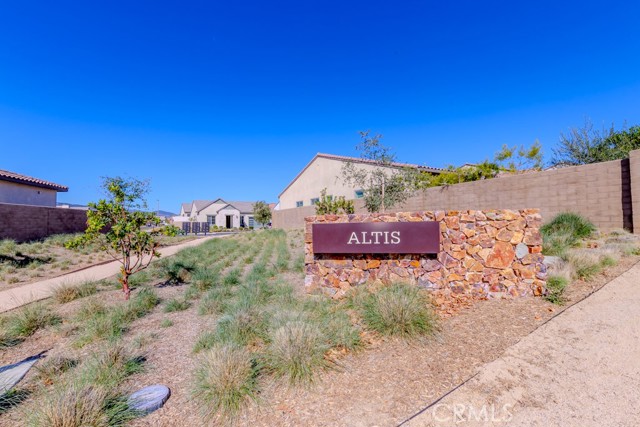 Corona, California, 92883, United States, 3 Bedrooms Bedrooms, ,3 BathroomsBathrooms,Residential,For Sale,1842584