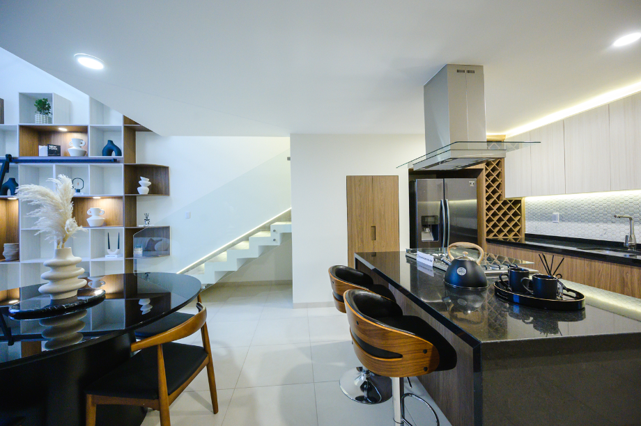 Morelia, Michoacán de Ocampo, 58000, Mexico, 2 Bedrooms Bedrooms, ,3 BathroomsBathrooms,Residential,For Sale,1995721