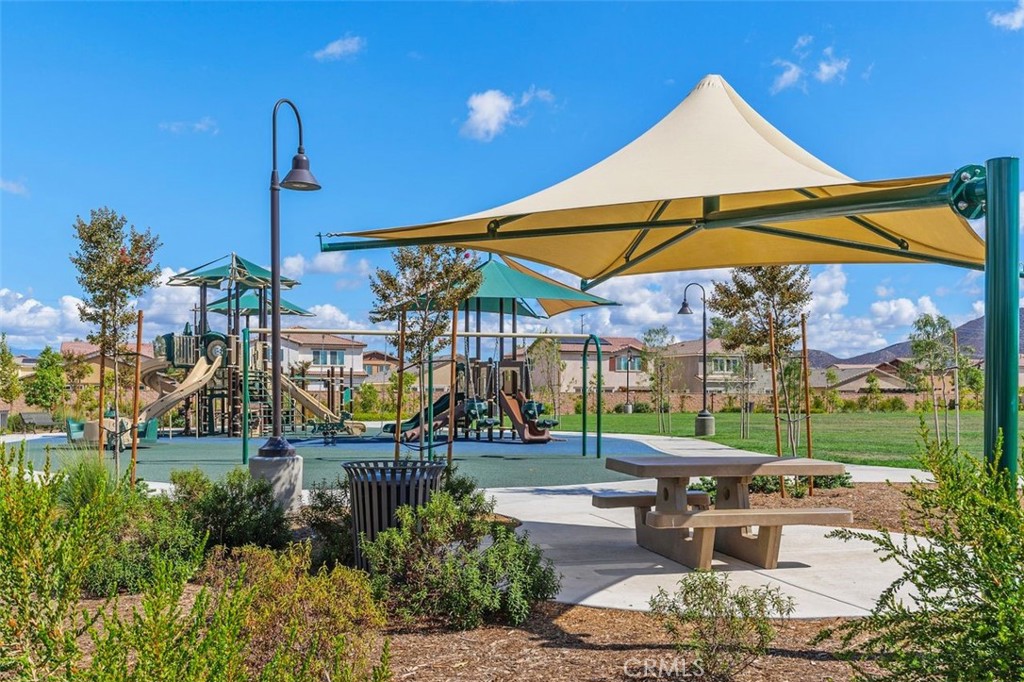 Winchester, California, 92596, United States, 5 Bedrooms Bedrooms, ,3 BathroomsBathrooms,Residential,For Sale,1986511