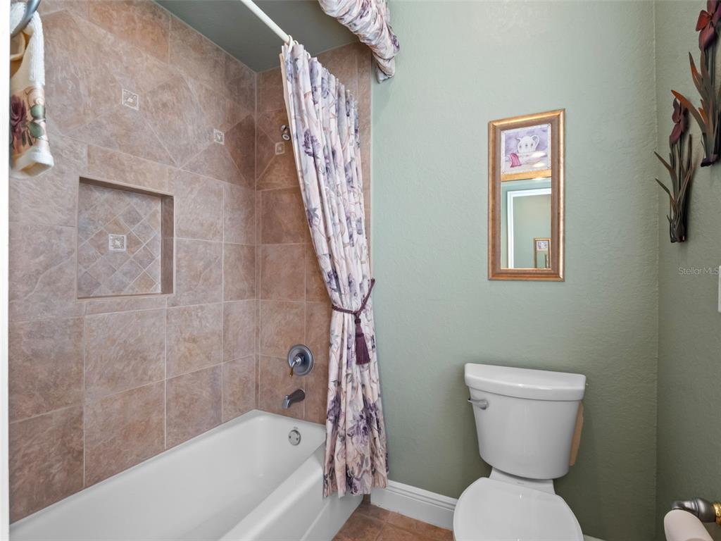 Orlando, Florida, 32836, United States, 4 Bedrooms Bedrooms, ,4 BathroomsBathrooms,Residential,For Sale,1901354