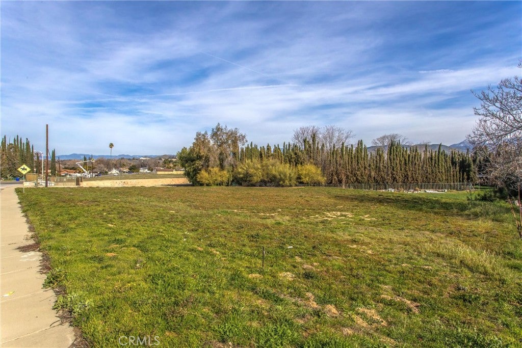 Yucaipa, California, 92399, United States, ,Residential,For Sale,1927897