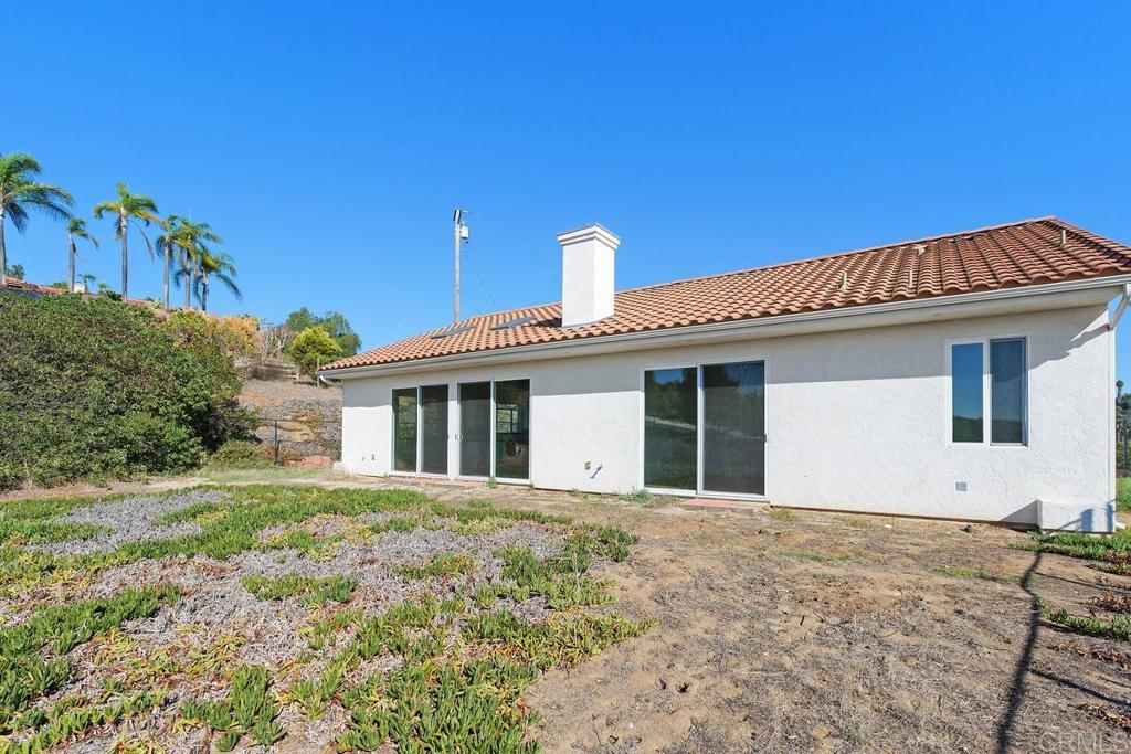 Bonsall, California, 92003, United States, 3 Bedrooms Bedrooms, ,2 BathroomsBathrooms,Residential,For Sale,1989367