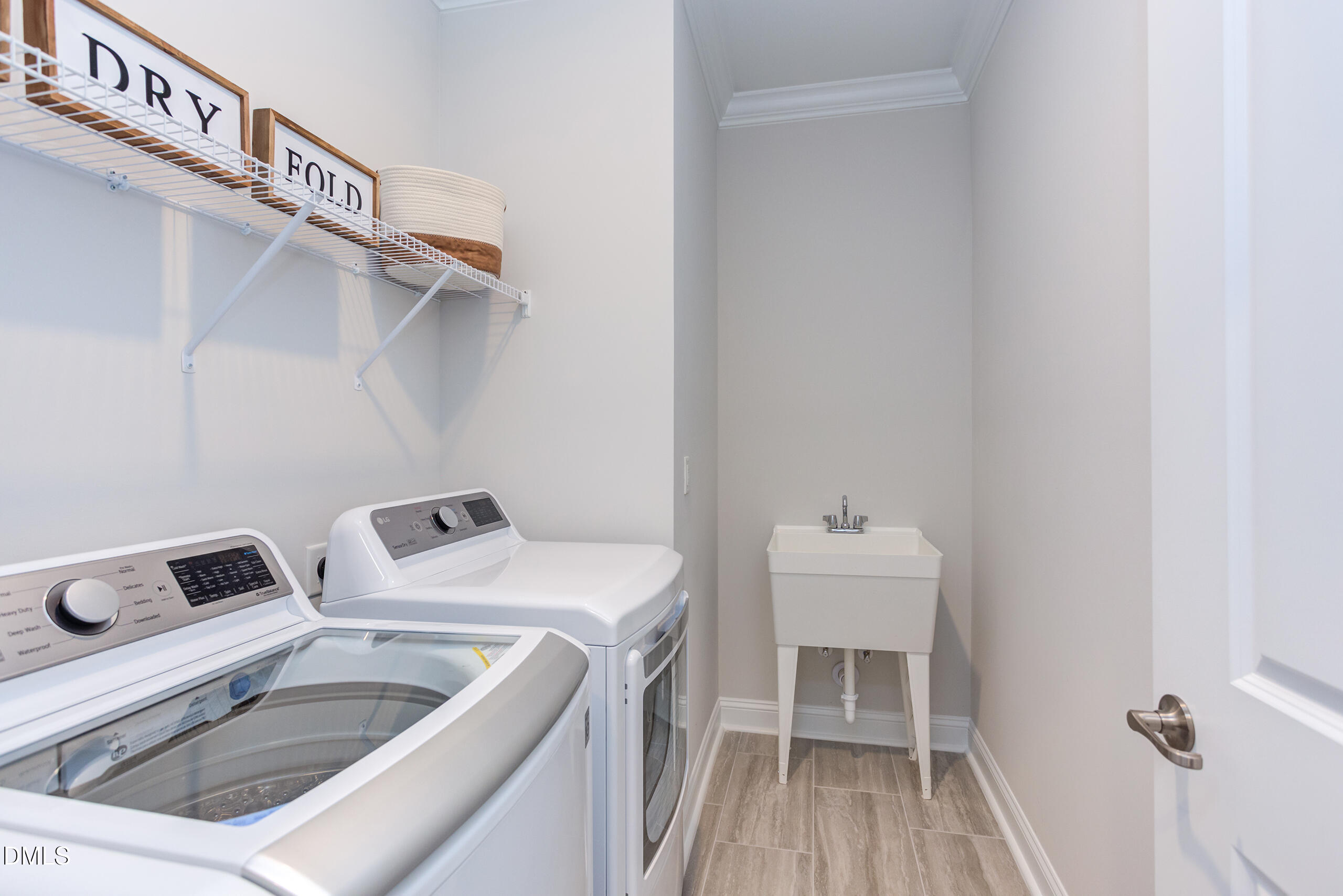 Durham, North Carolina, 27703, United States, 2 Bedrooms Bedrooms, ,2 BathroomsBathrooms,Residential,For Sale,1985387