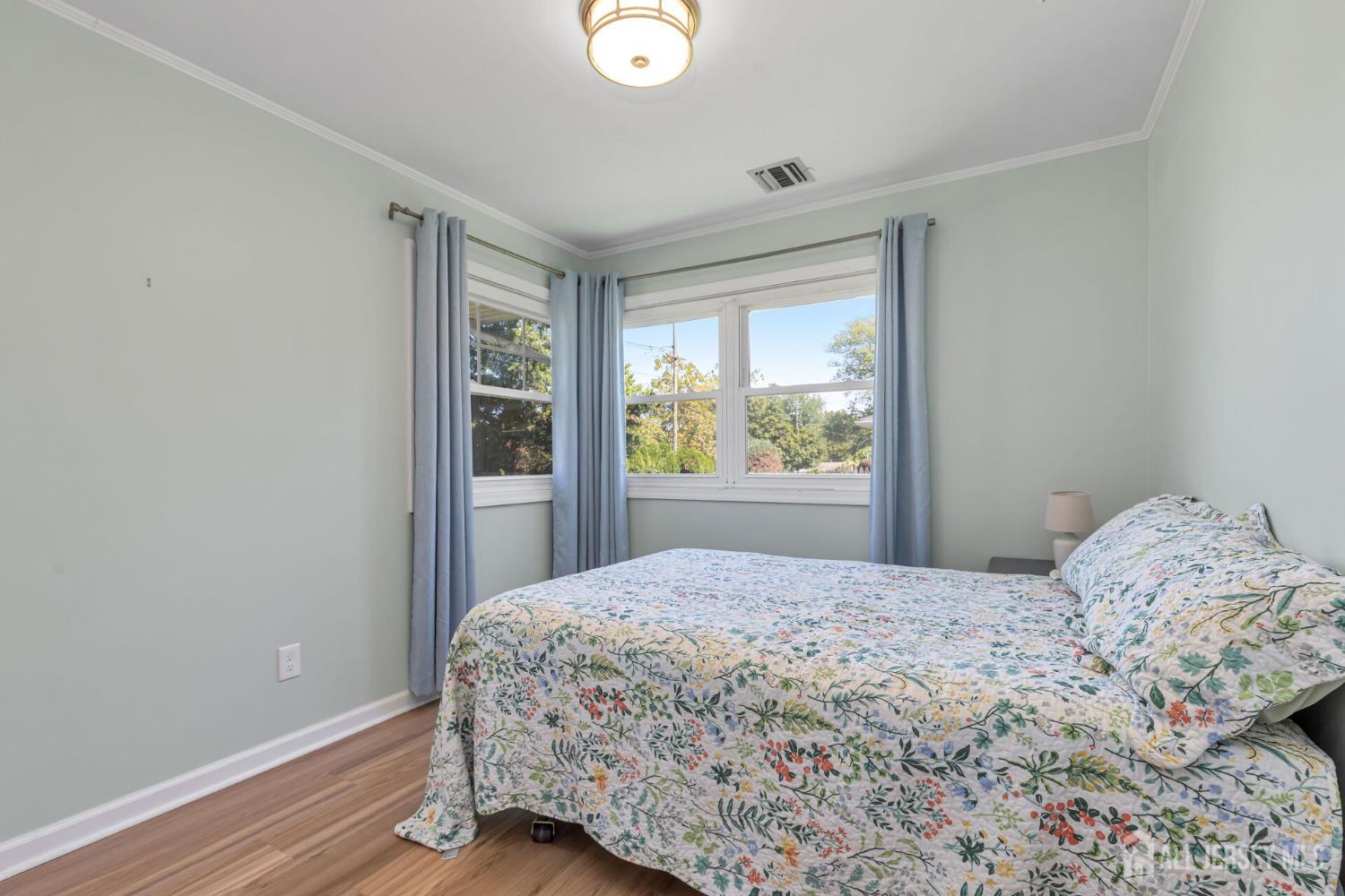 South Brunswick, New Jersey, 08824, United States, 3 Bedrooms Bedrooms, ,2 BathroomsBathrooms,Residential,For Sale,1941671