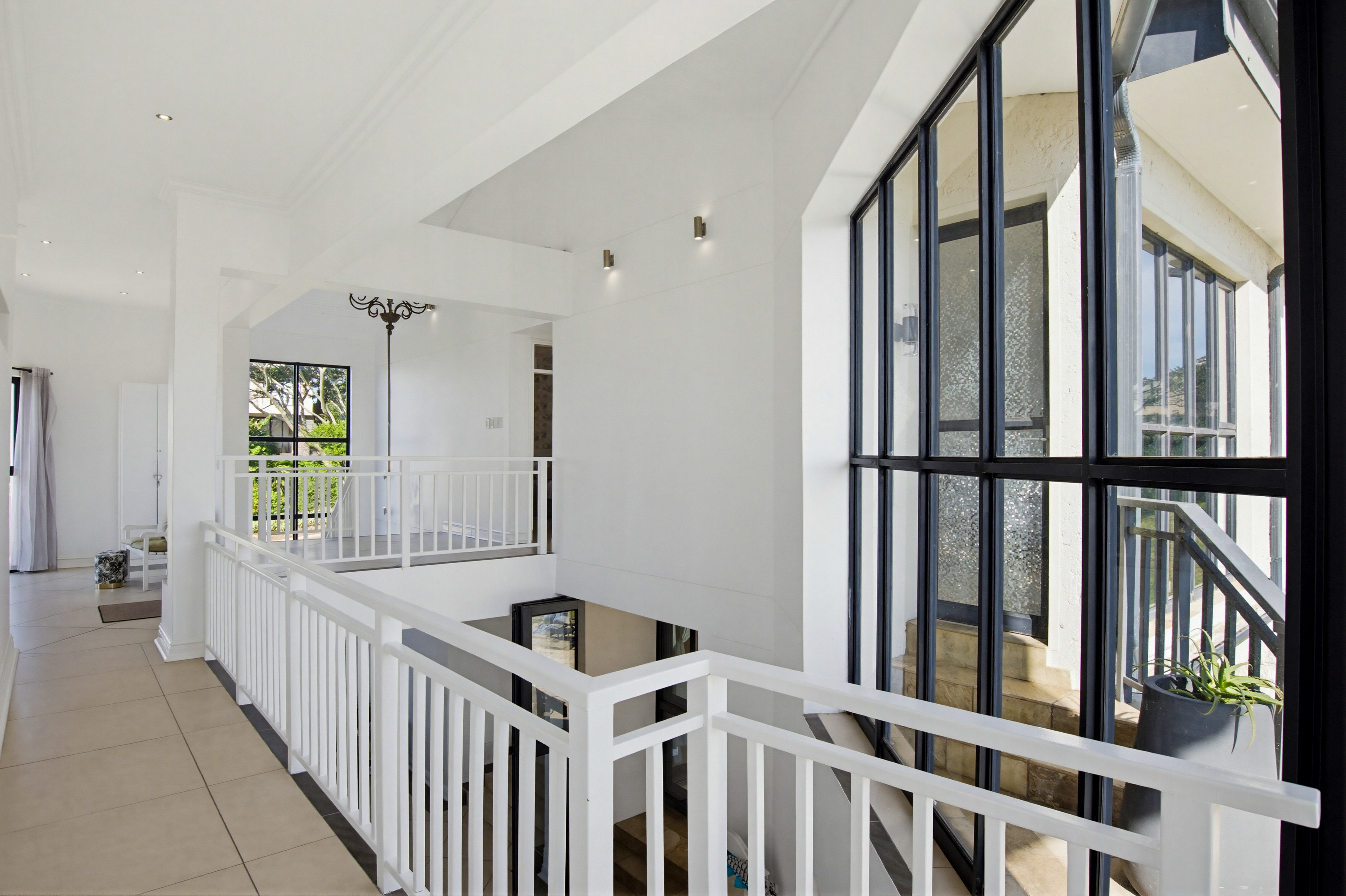  Exceptional 7-Bedroom Coastal Retreat with Panoramic Indian Ocean Views - 物件實景