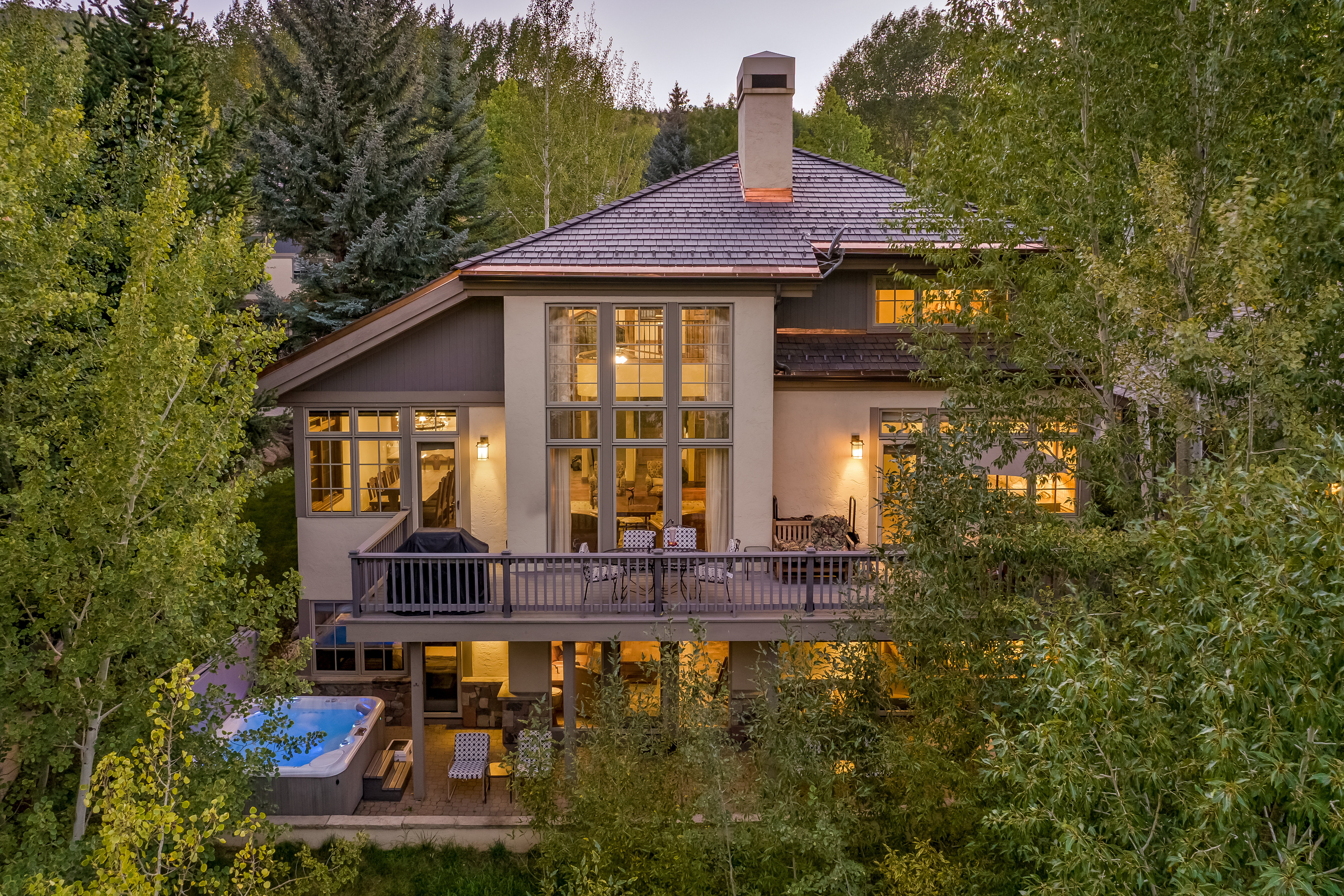  Exceptional Blend of Mountain Elegance, Comfort, and Year-round Recreation - 物件實景