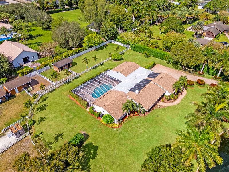 Parkland, Florida, 33067, United States, 5 Bedrooms Bedrooms, ,4 BathroomsBathrooms,Residential,For Sale,1990344