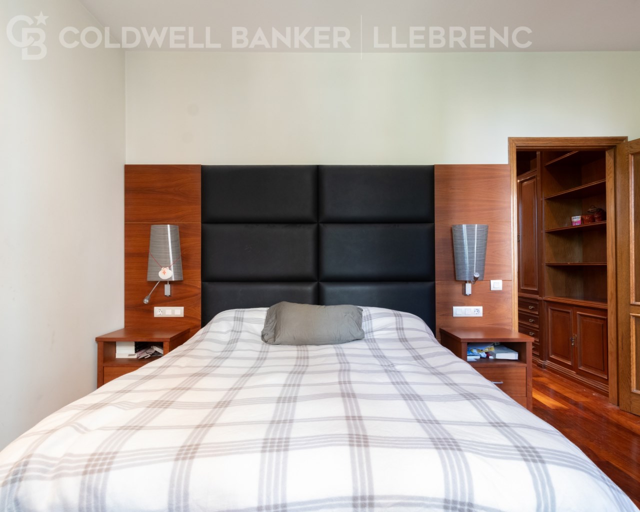 Barcelona, Catalonia, ES, 3 Bedrooms Bedrooms, ,3 BathroomsBathrooms,Residential,For Sale,1448508