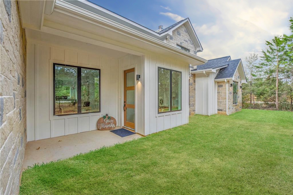 Franklin, Texas, 77856, United States, 4 Bedrooms Bedrooms, ,4 BathroomsBathrooms,Residential,For Sale,1880669
