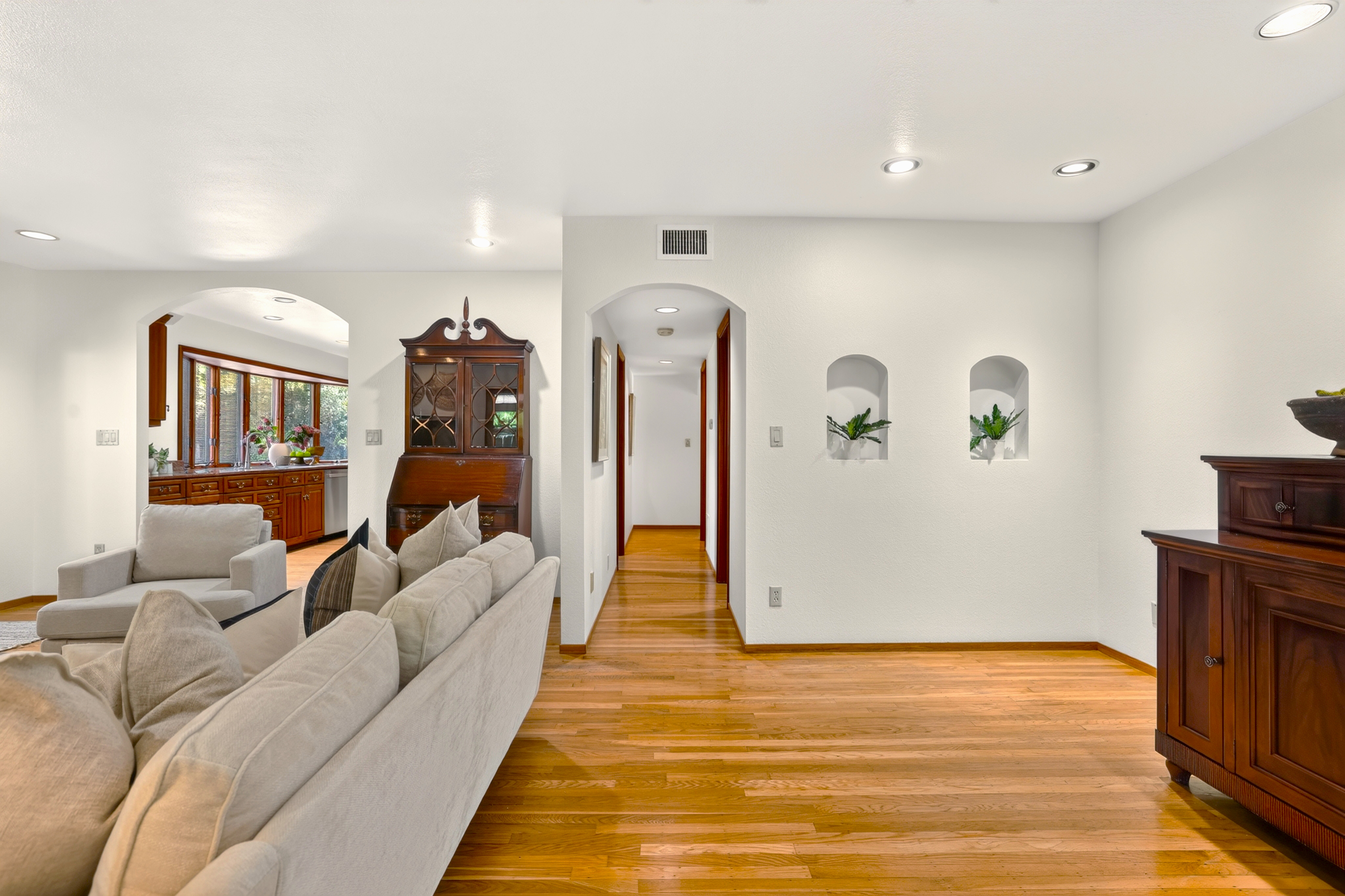  39870 Sharon Avenue, Davis, CA 95616 - 物件實景