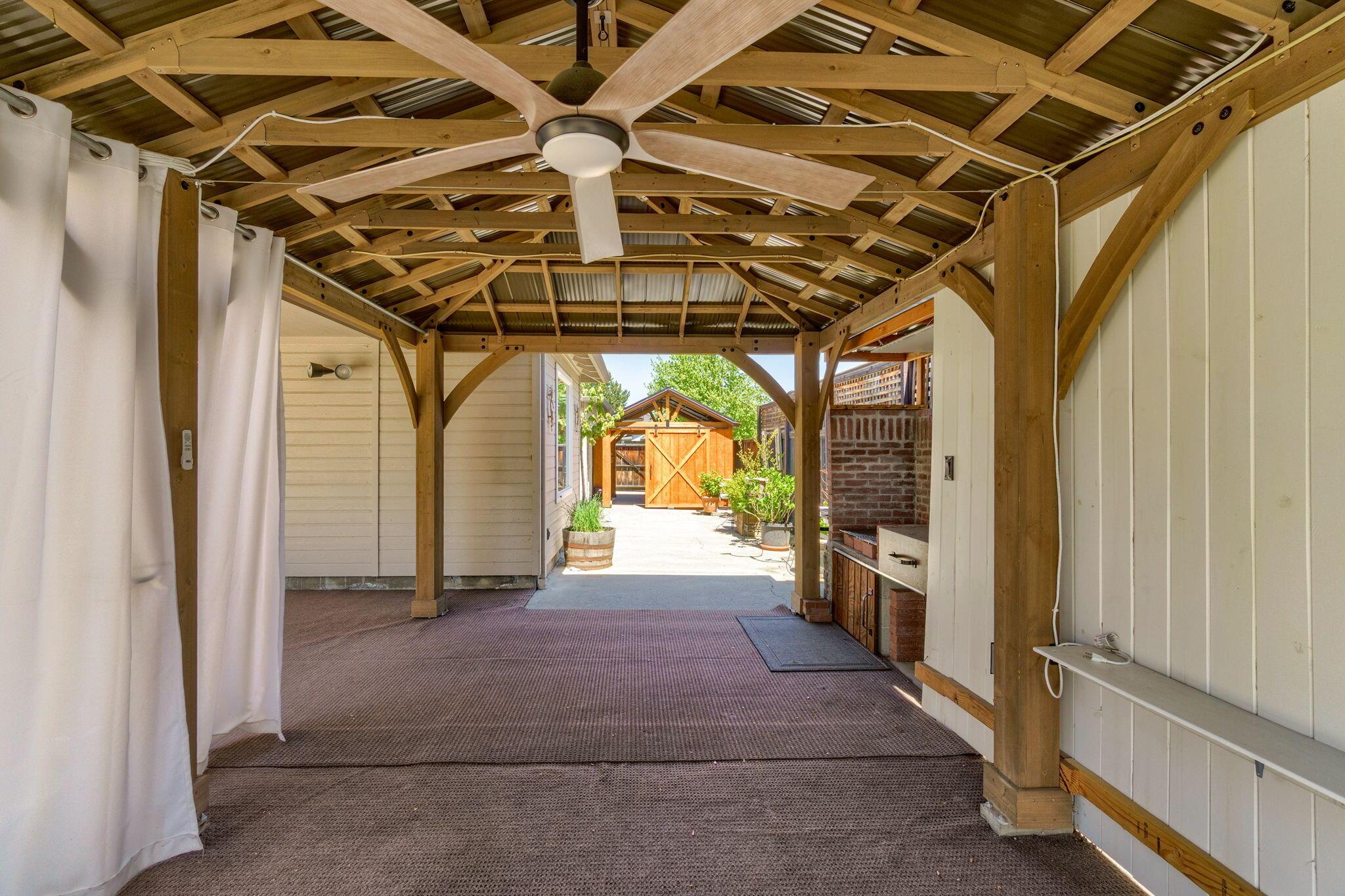 Central Point, Oregon, 97502, United States, 3 Bedrooms Bedrooms, ,2 BathroomsBathrooms,Residential,For Sale,1793291