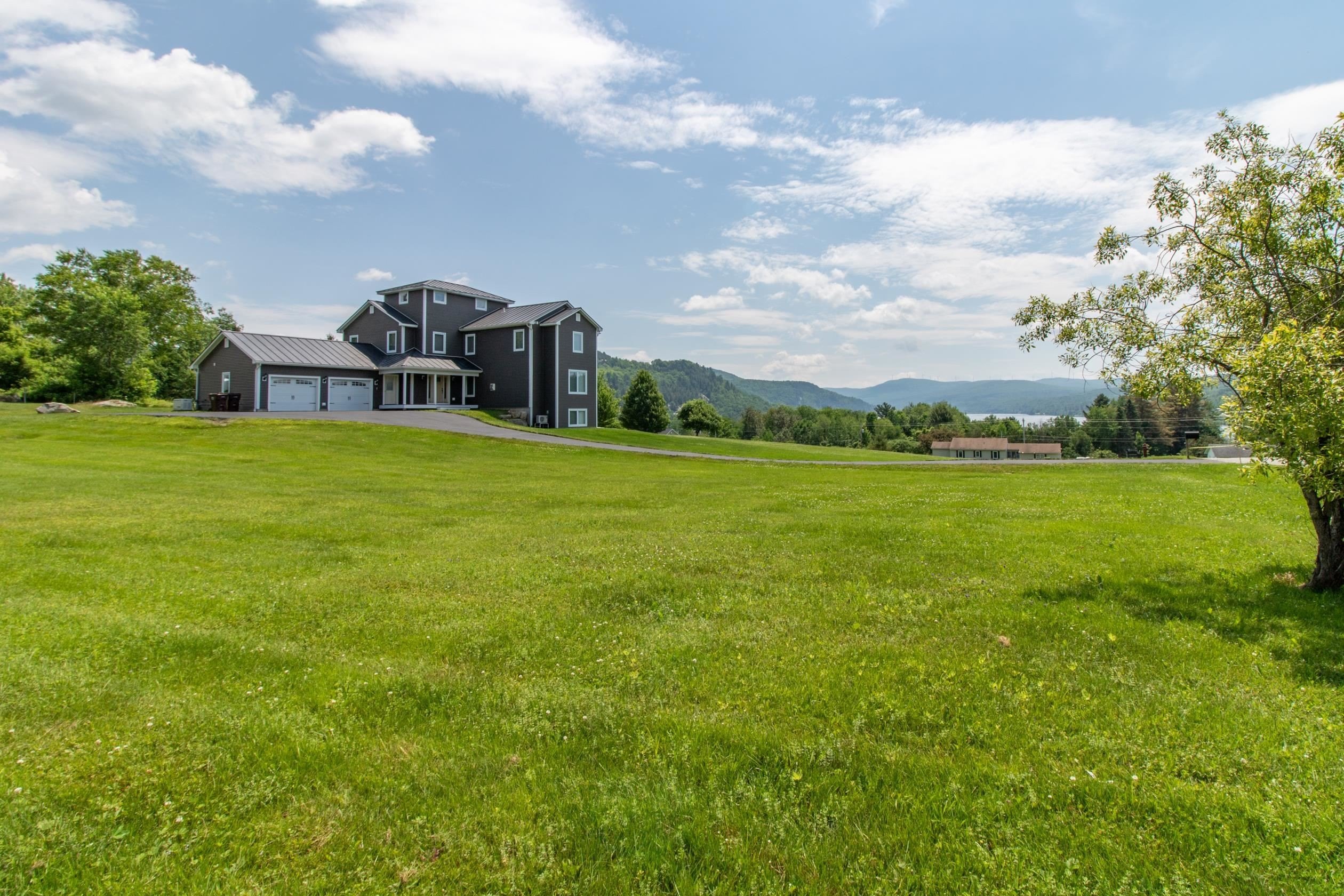 Barton, Vermont, 05822, United States, 6 Bedrooms Bedrooms, ,3 BathroomsBathrooms,Residential,For Sale,1943519