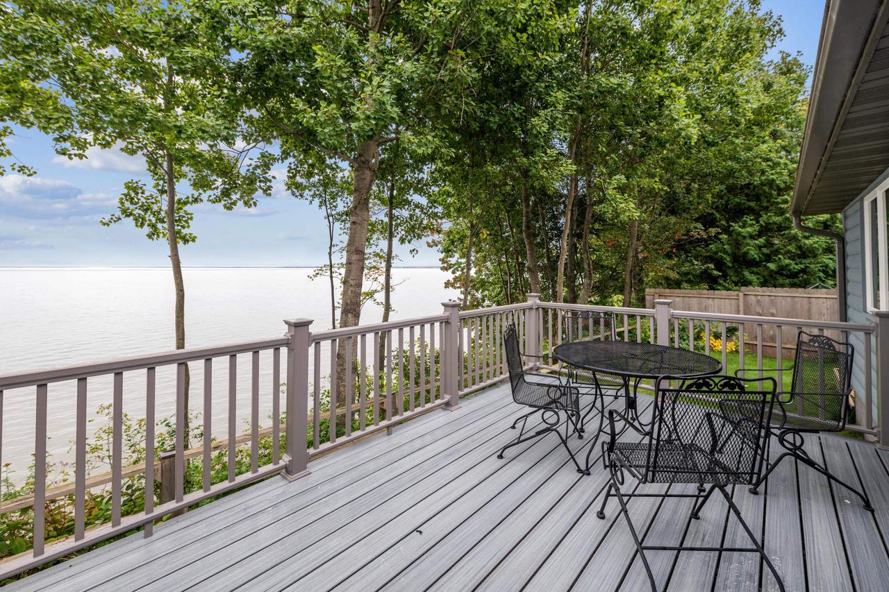 Washburn, Wisconsin, 54891, United States, 3 Bedrooms Bedrooms, ,1 BathroomBathrooms,Residential,For Sale,1960790