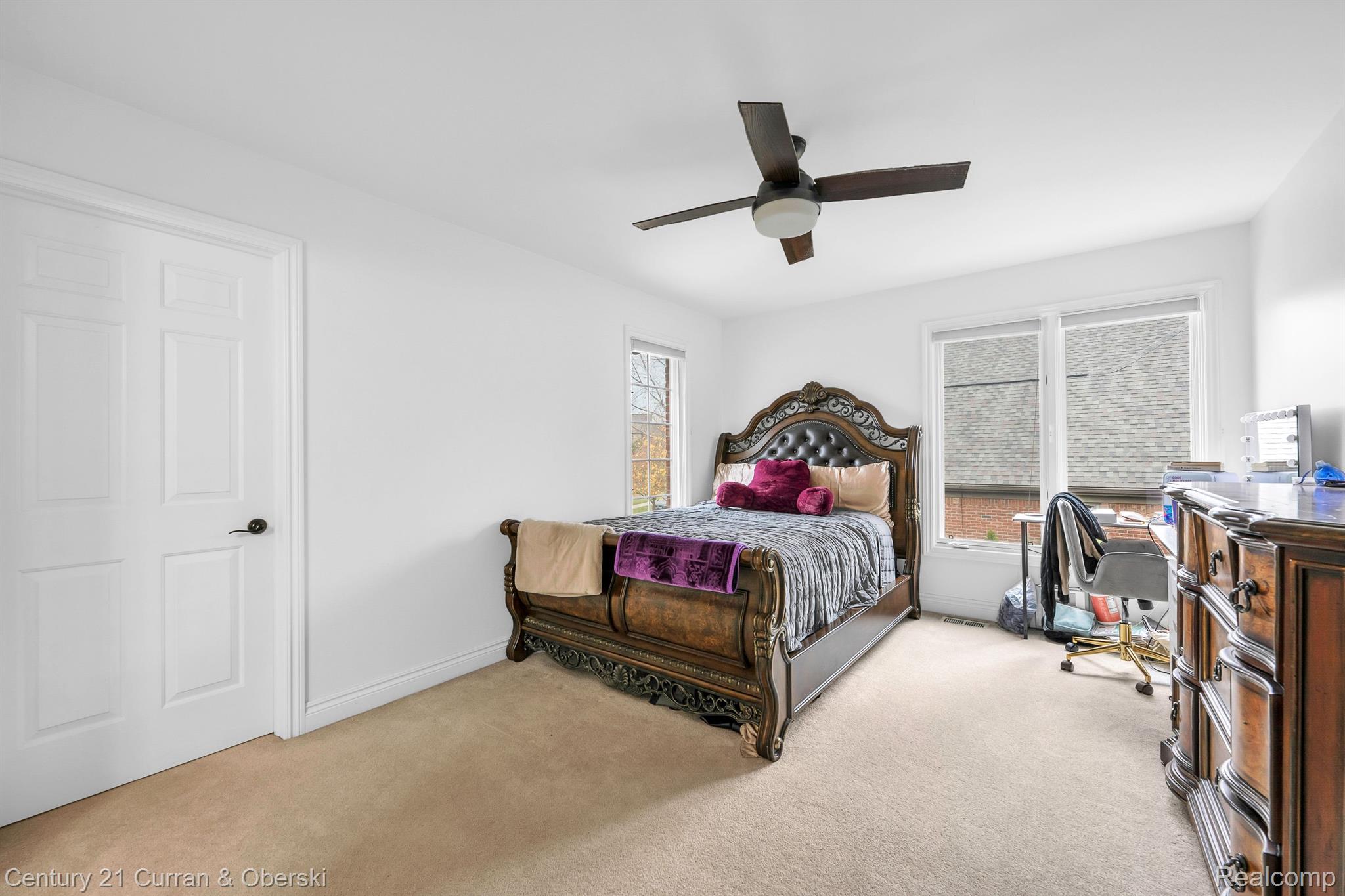 Northville Township, Michigan, 48168, United States, 6 Bedrooms Bedrooms, ,6 BathroomsBathrooms,Residential,For Sale,1976902