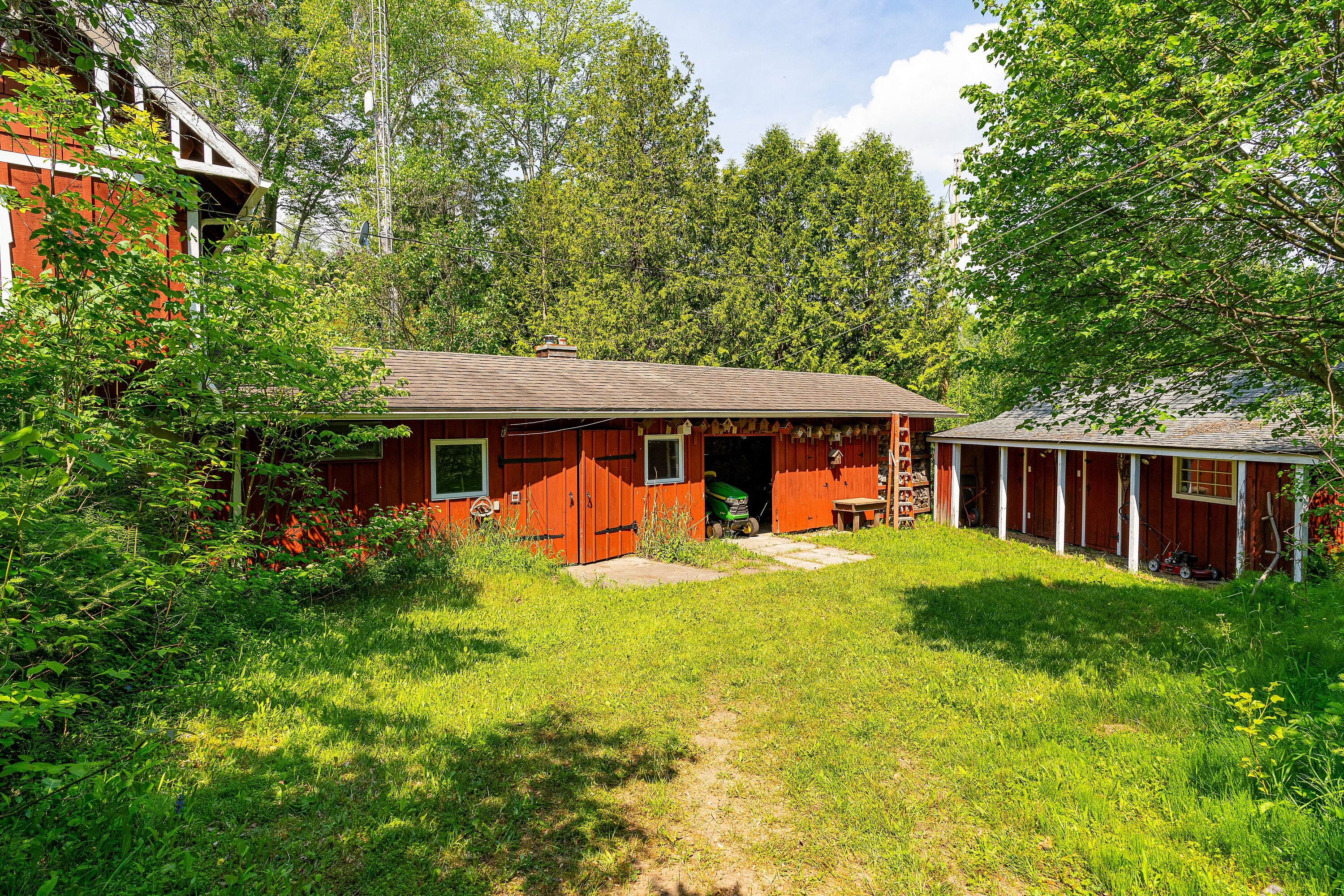  33 Acre Country Retreat - 物件實景