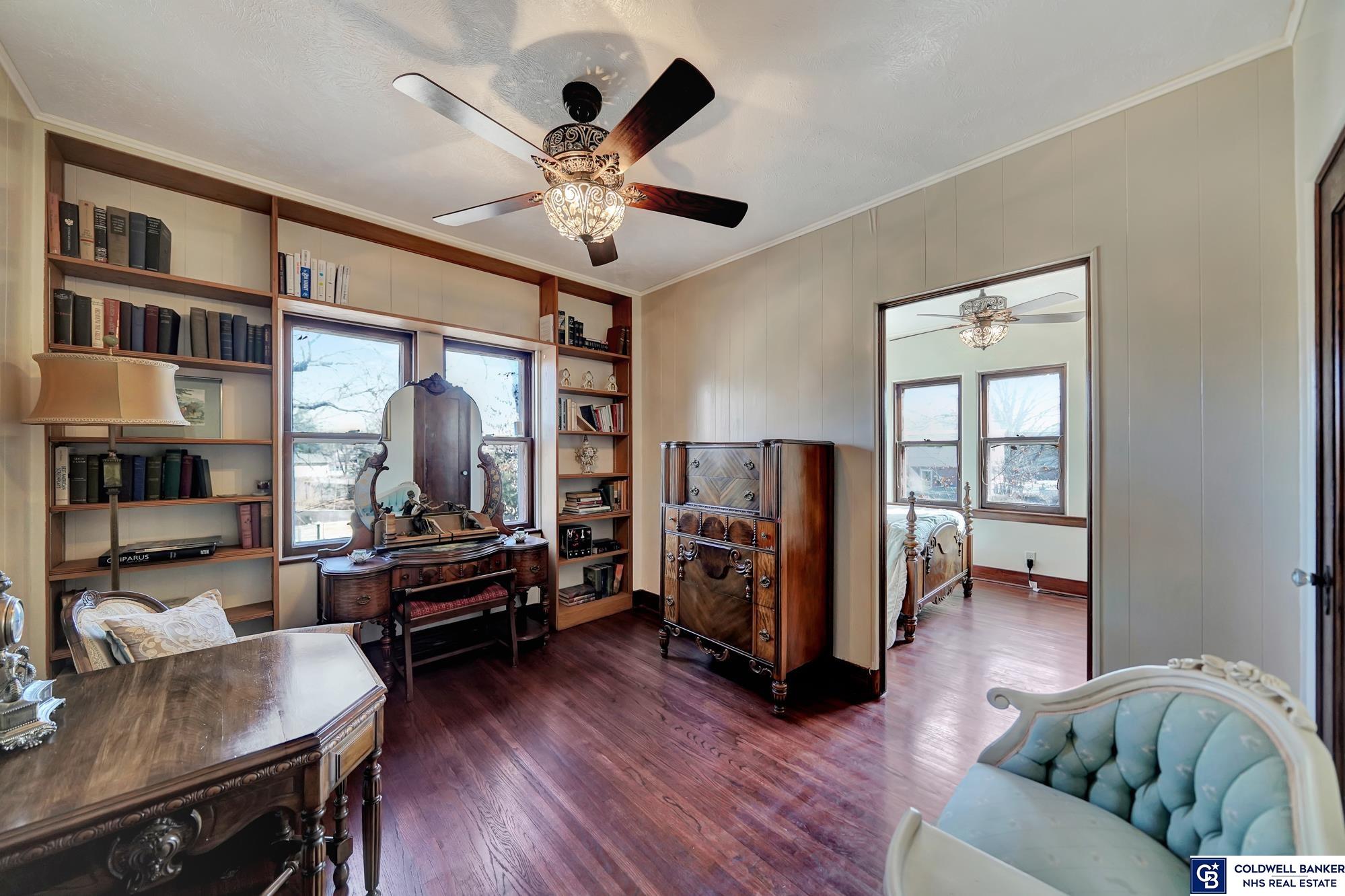Lincoln, Nebraska, 68510, United States, 6 Bedrooms Bedrooms, ,2 BathroomsBathrooms,Residential,For Sale,1796246