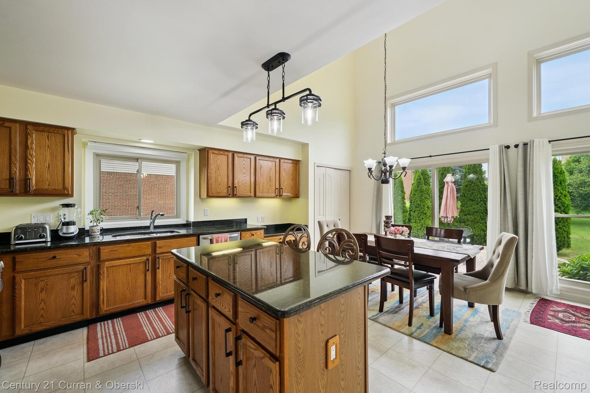 Canton Charter Township, Michigan, 48187, United States, 4 Bedrooms Bedrooms, ,3 BathroomsBathrooms,Residential,For Sale,1977619