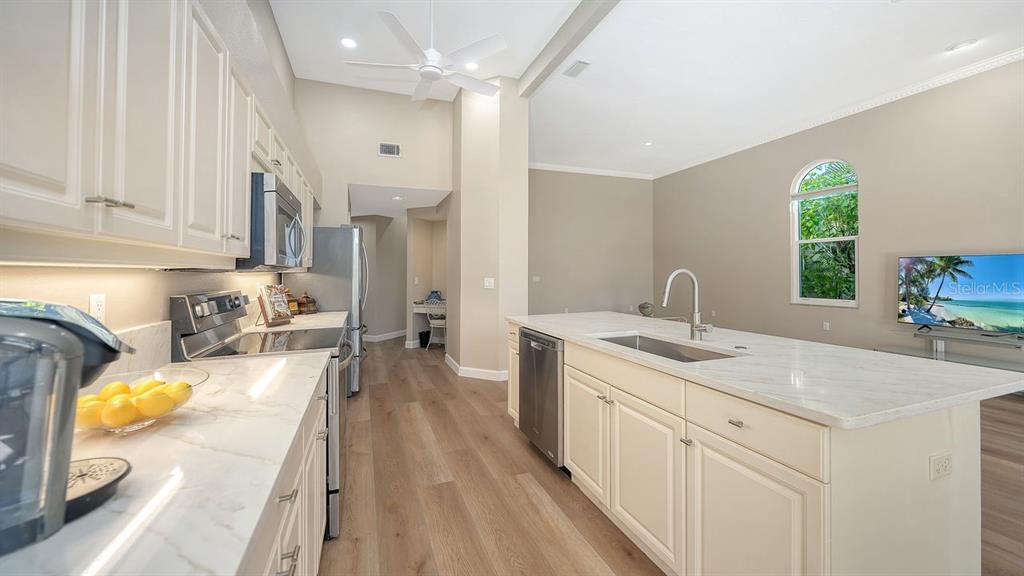 Sarasota, Florida, 34238, United States, 2 Bedrooms Bedrooms, ,2 BathroomsBathrooms,Residential,For Sale,1989499