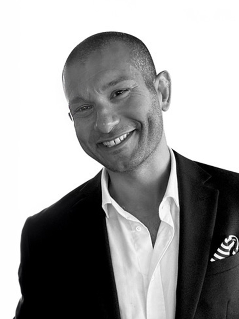 Almir Tavares