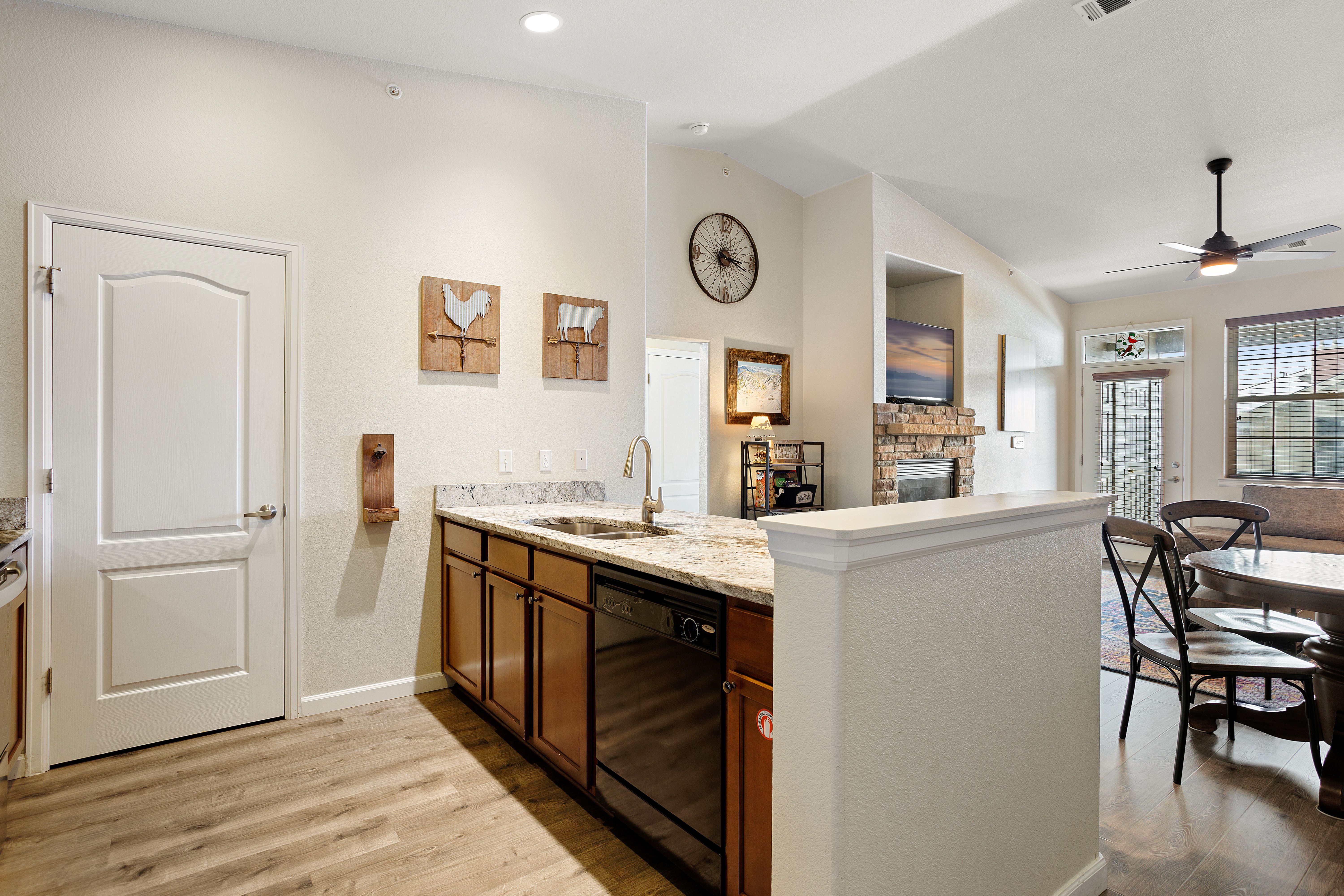  Desirable Top Floor Mountain Getaway In Aspen Meadows - 物件實景