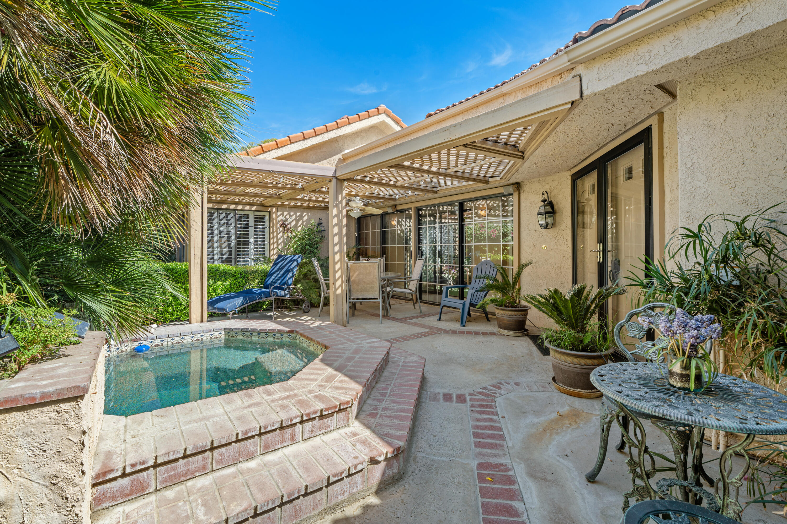 Palm Desert, California, 92260, United States, 3 Bedrooms Bedrooms, ,2 BathroomsBathrooms,Residential,For Sale,1874697