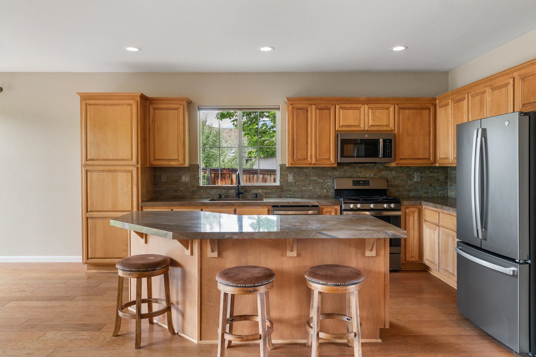  Golf Course Living in Somersett with Main-Level Primary & Canyon Views - 物件實景