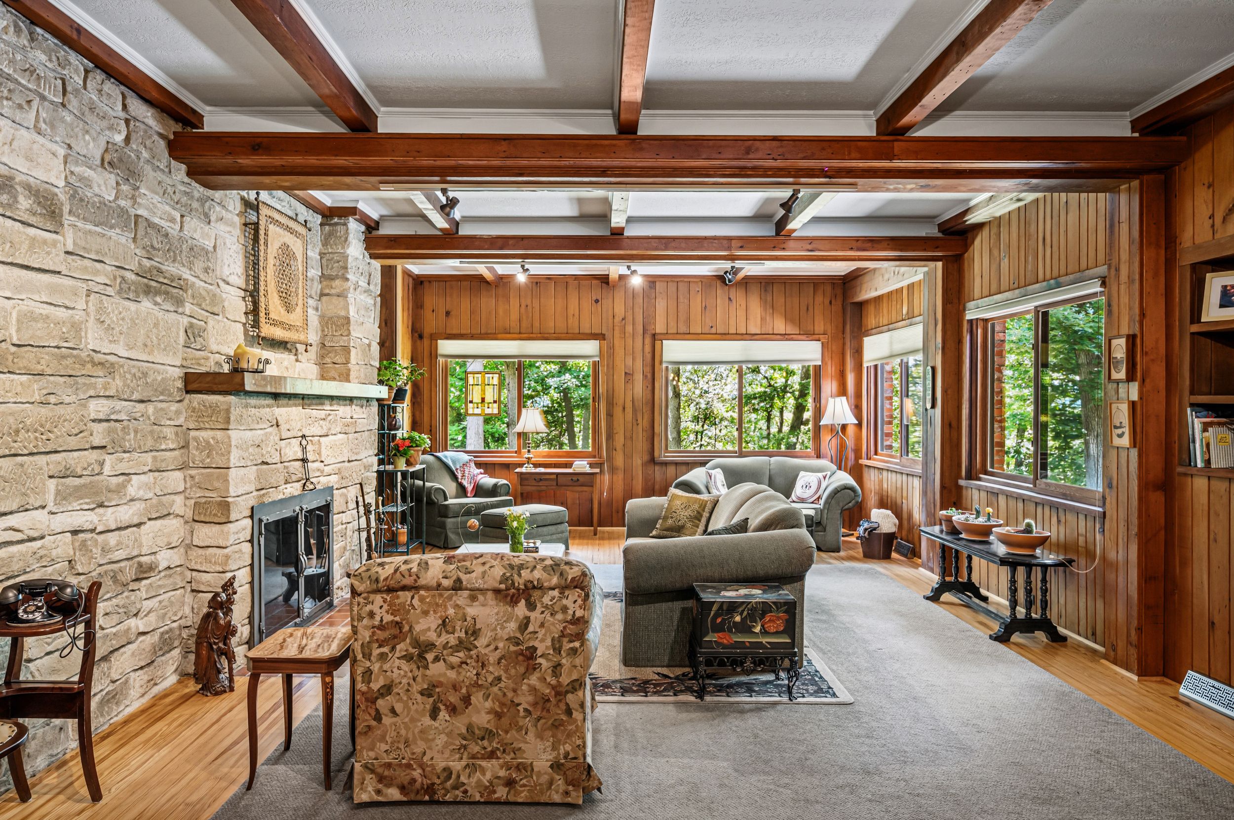  2411 James Street, Hopewell, PA 15001 - 物件實景