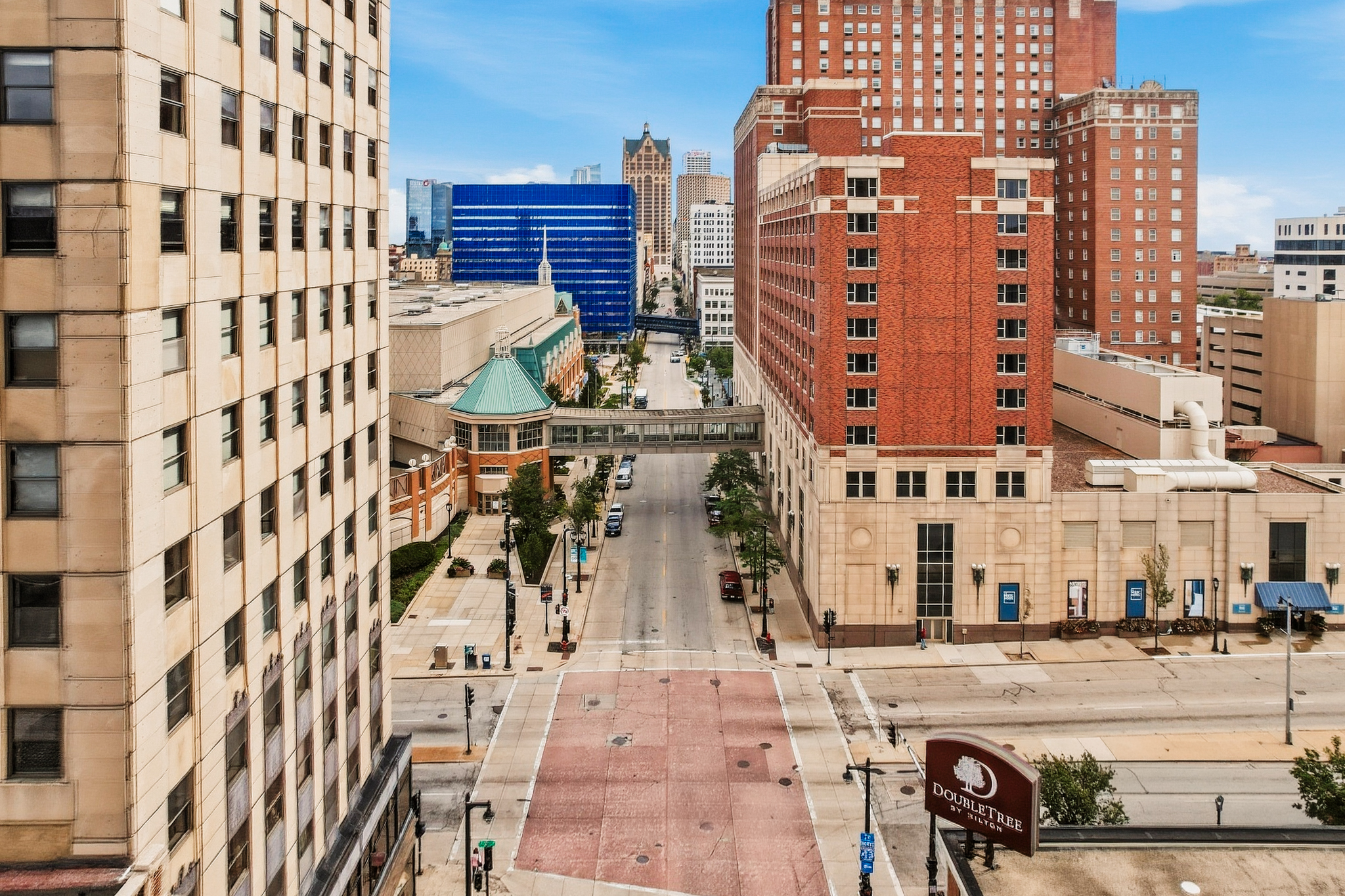  Elevated Urban Elegance at the Wisconsin Tower - 物件實景