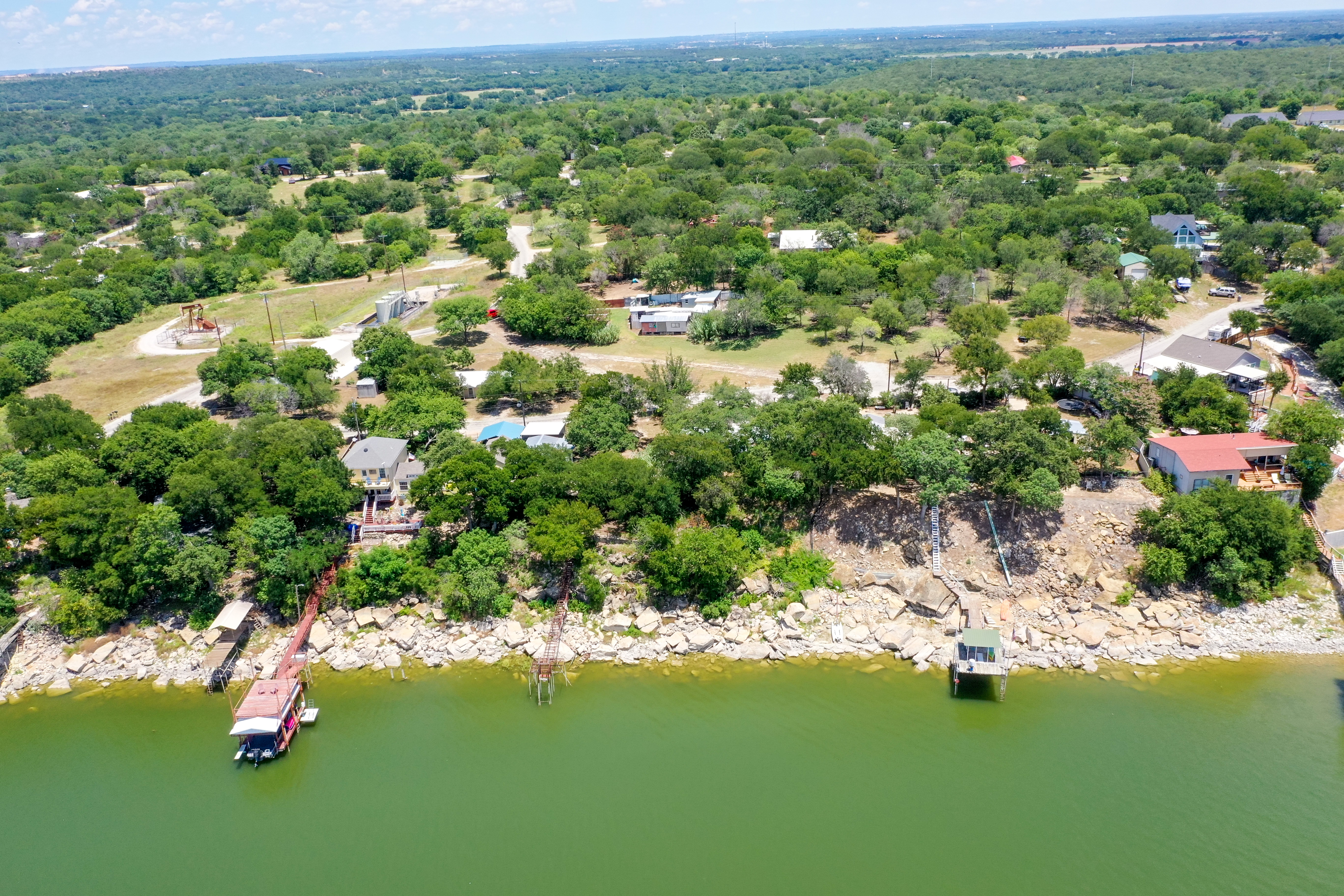 Bridgeport, Texas, 76426, United States, 3 Bedrooms Bedrooms, ,1 BathroomBathrooms,Residential,For Sale,1880460