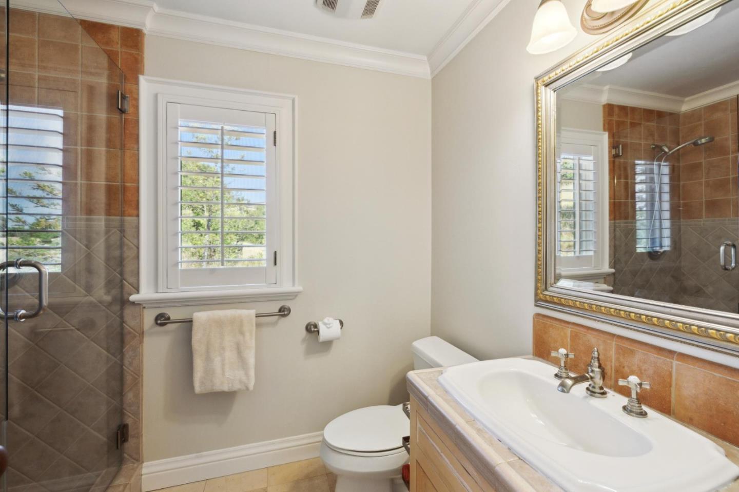 Portola Valley, California, 94028, United States, 5 Bedrooms Bedrooms, ,8 BathroomsBathrooms,Residential,For Sale,1807193